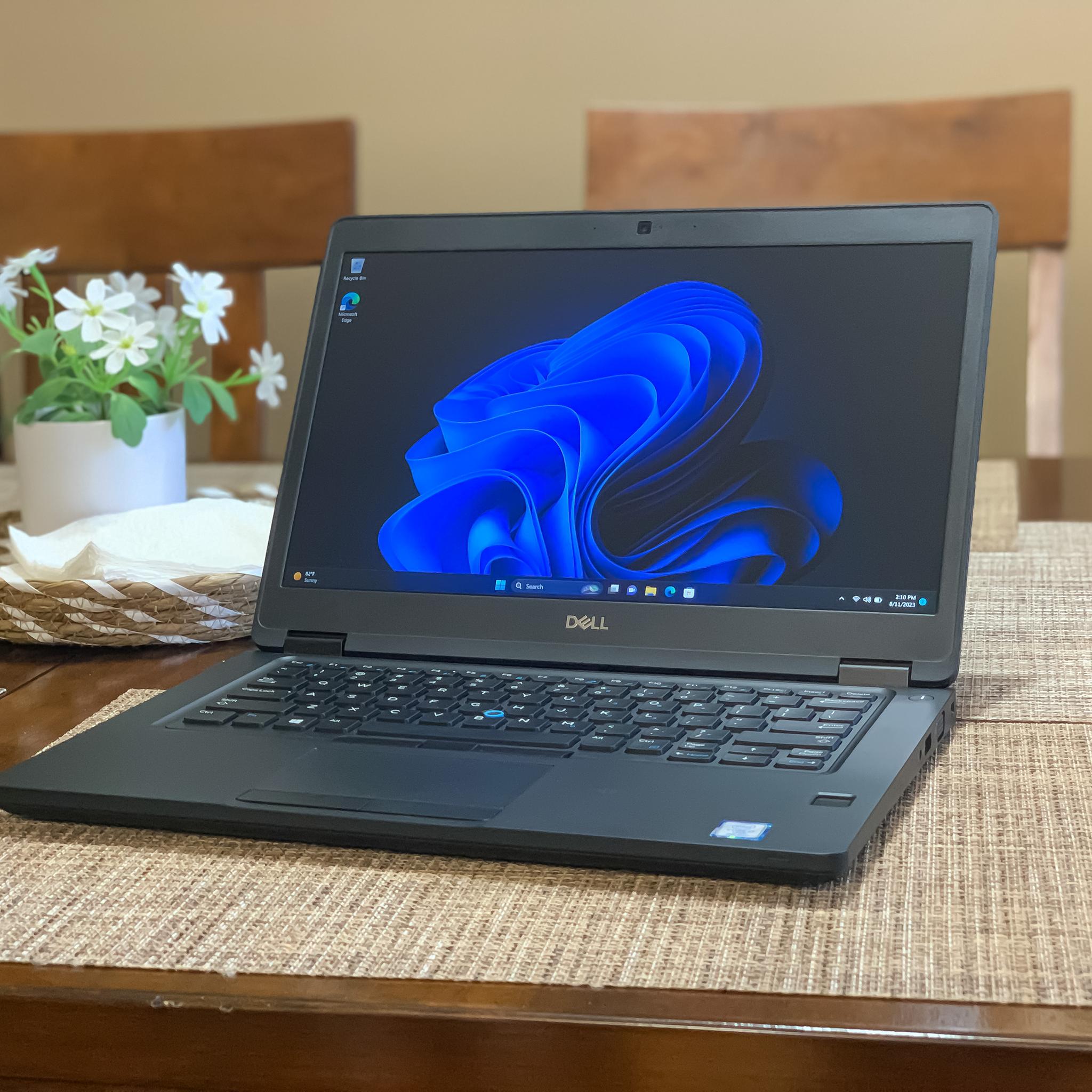 14" Dell Latitude 5490 // Core i7-8650U, 16GB RAM, 500GB M.2 SSD
