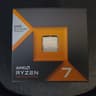 AMD Ryzen 7 7800X3D * NEW *