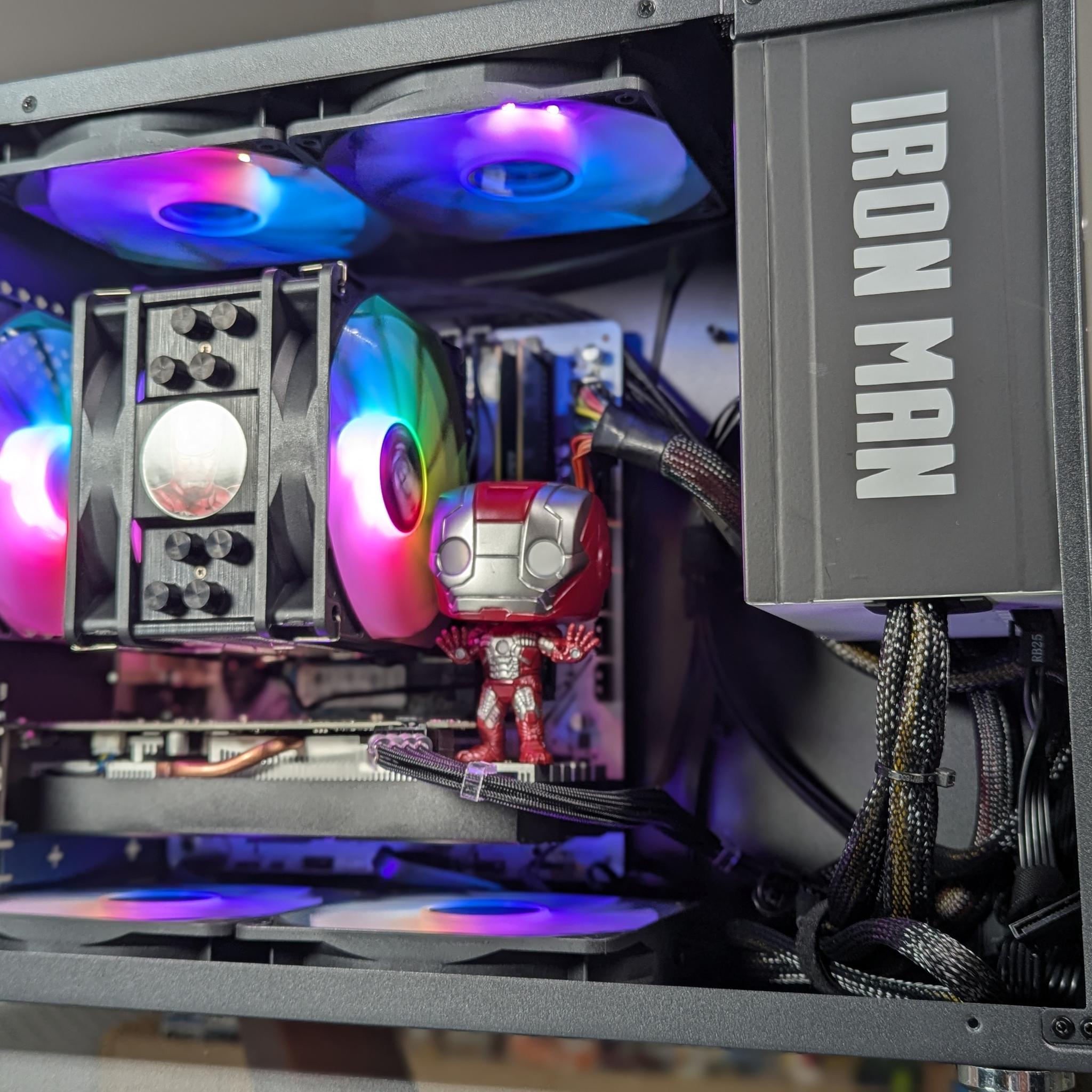 The Ironman Mk.5 Portable Gaming PC | AMD Ryzen 5 x Nvidia GTX 1660 Super | 16 GB RAM | 512GB SSD