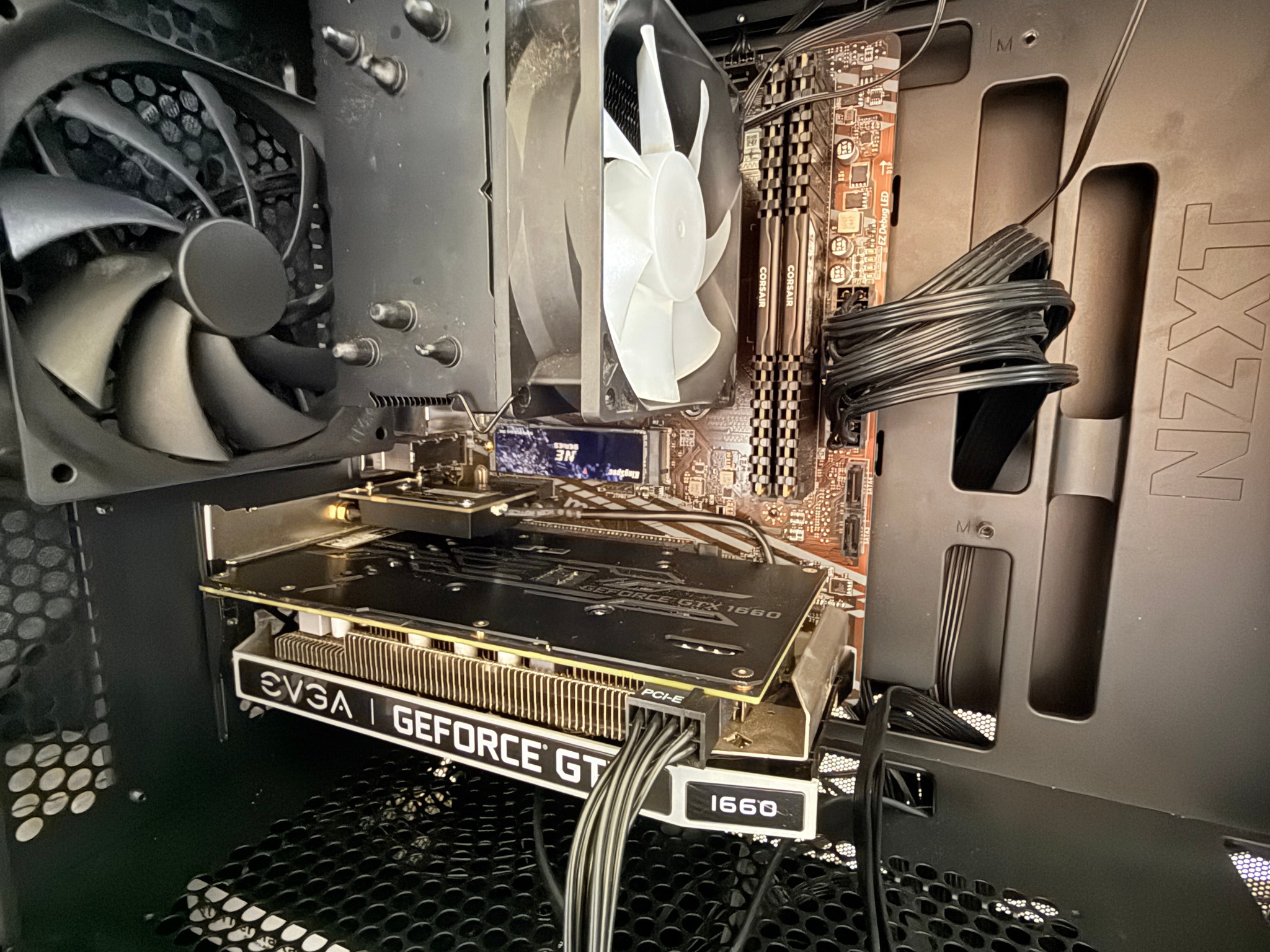 Gaming PC – GTX 1660 / Ryzen 5 3600X / 16GB RAM / 1TB SSD
