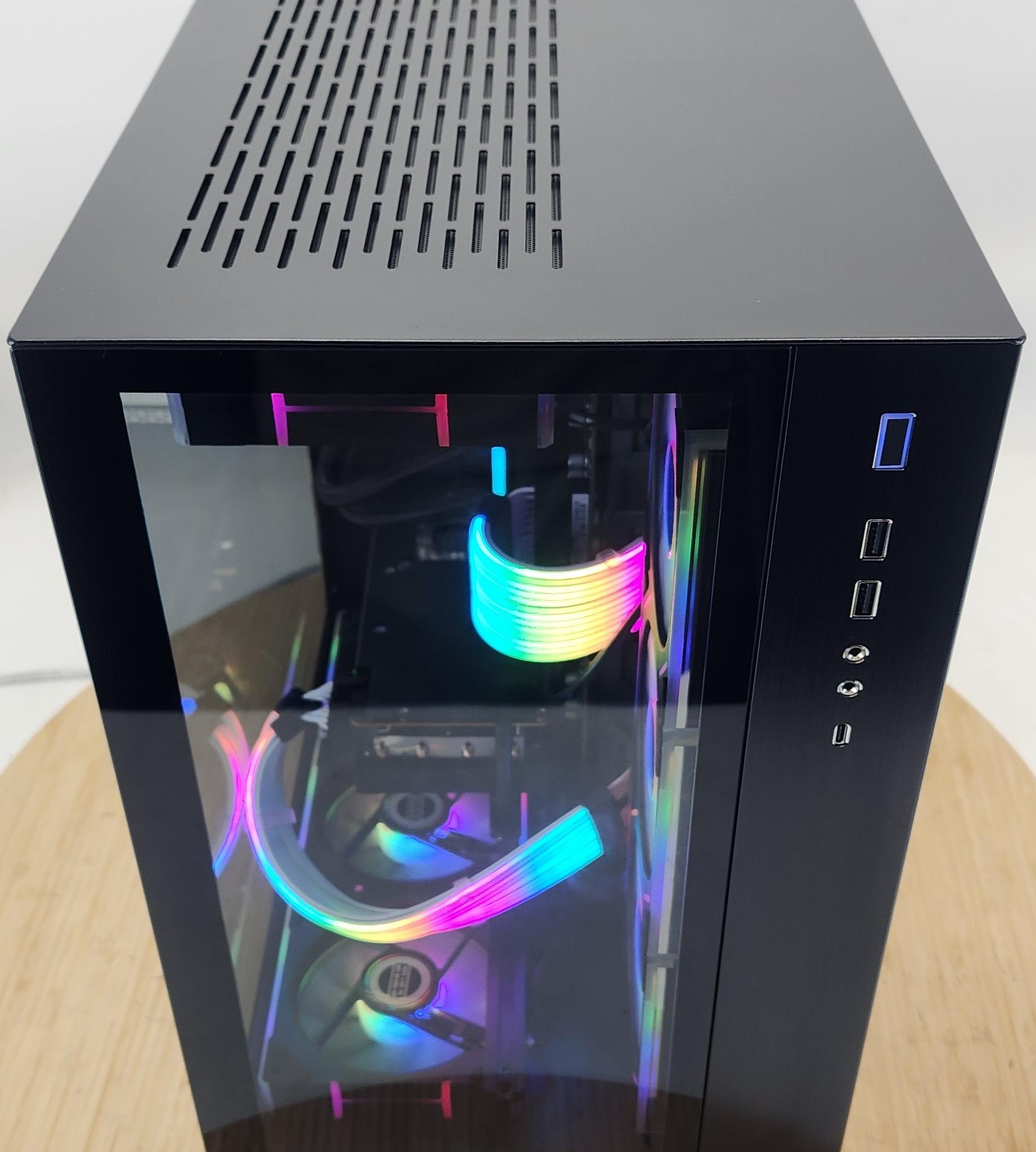 Gaming PC Ryzen 7 7800X3D 32GB RAM 1TB SSD RX 7800 XT 16GB Windows 11 Computer