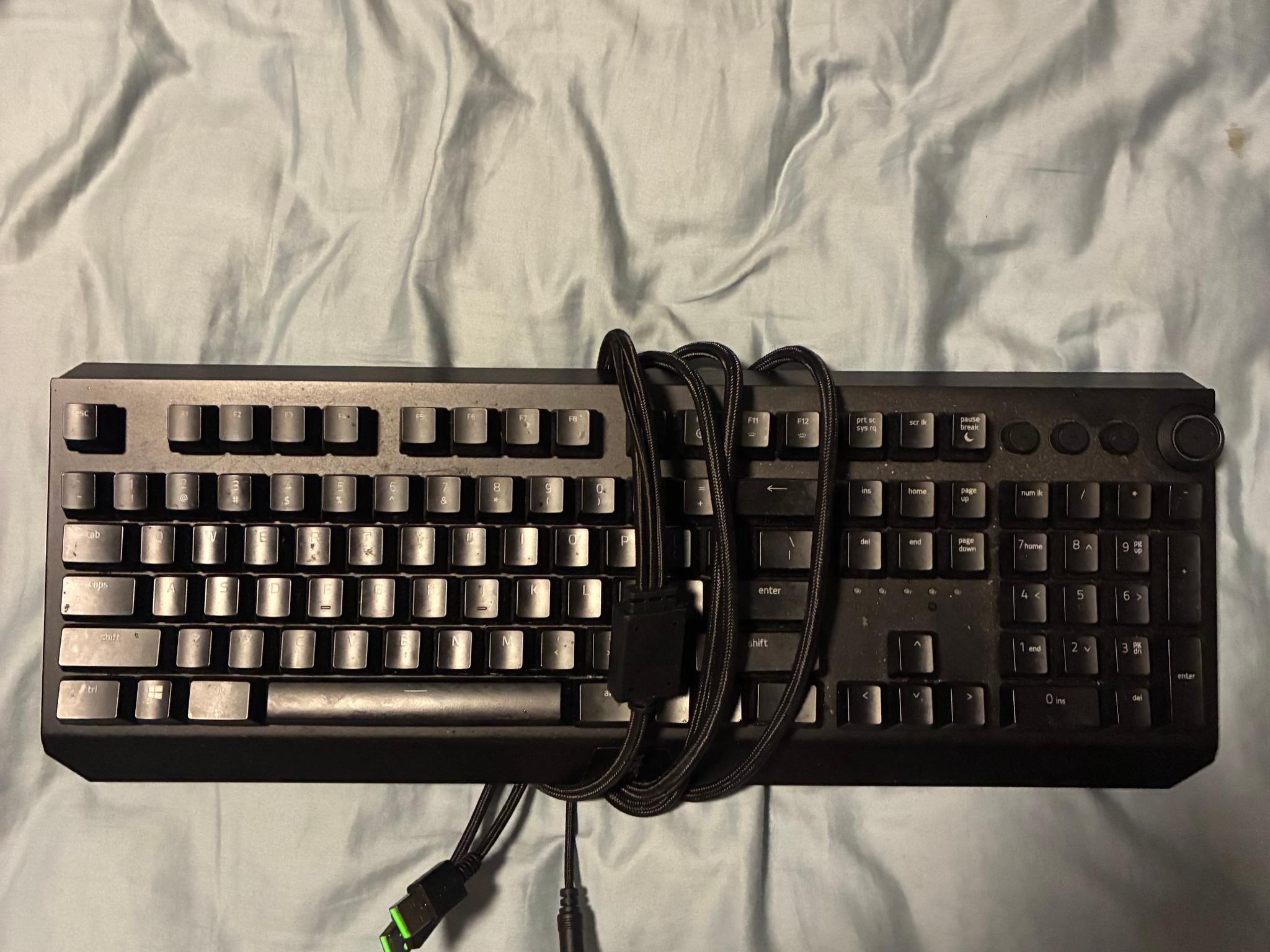 Razor Black Widow Elite