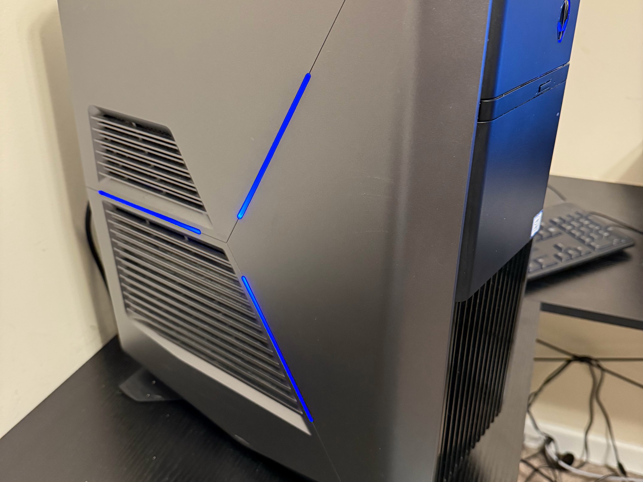Alienware Aurora R6