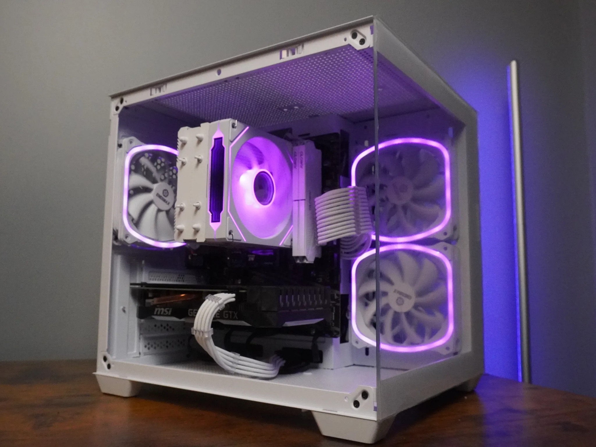 🤍ALL WHITE🤍 1080p GAMING MACHINE 💚GTX 1660 Super 🧡 Ryzen 5 2600 | 16GB | WIFI