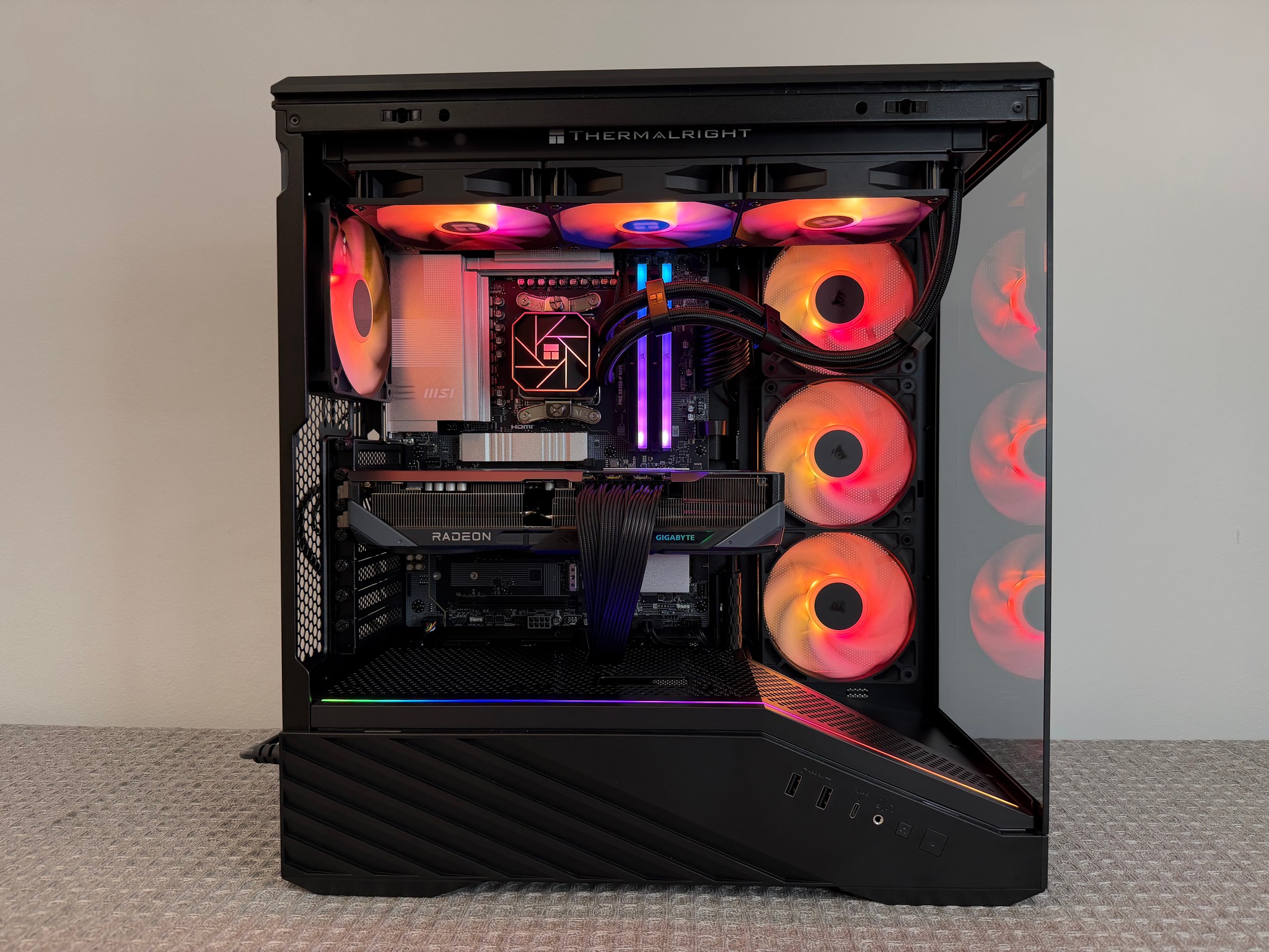 RX 9070 XT 16GB OC • RYZEN 7 9800X3D • X870-P WIFI • 32GB DDR5 • 2TB SSD • 360MM AIO • NEW GAMING PC