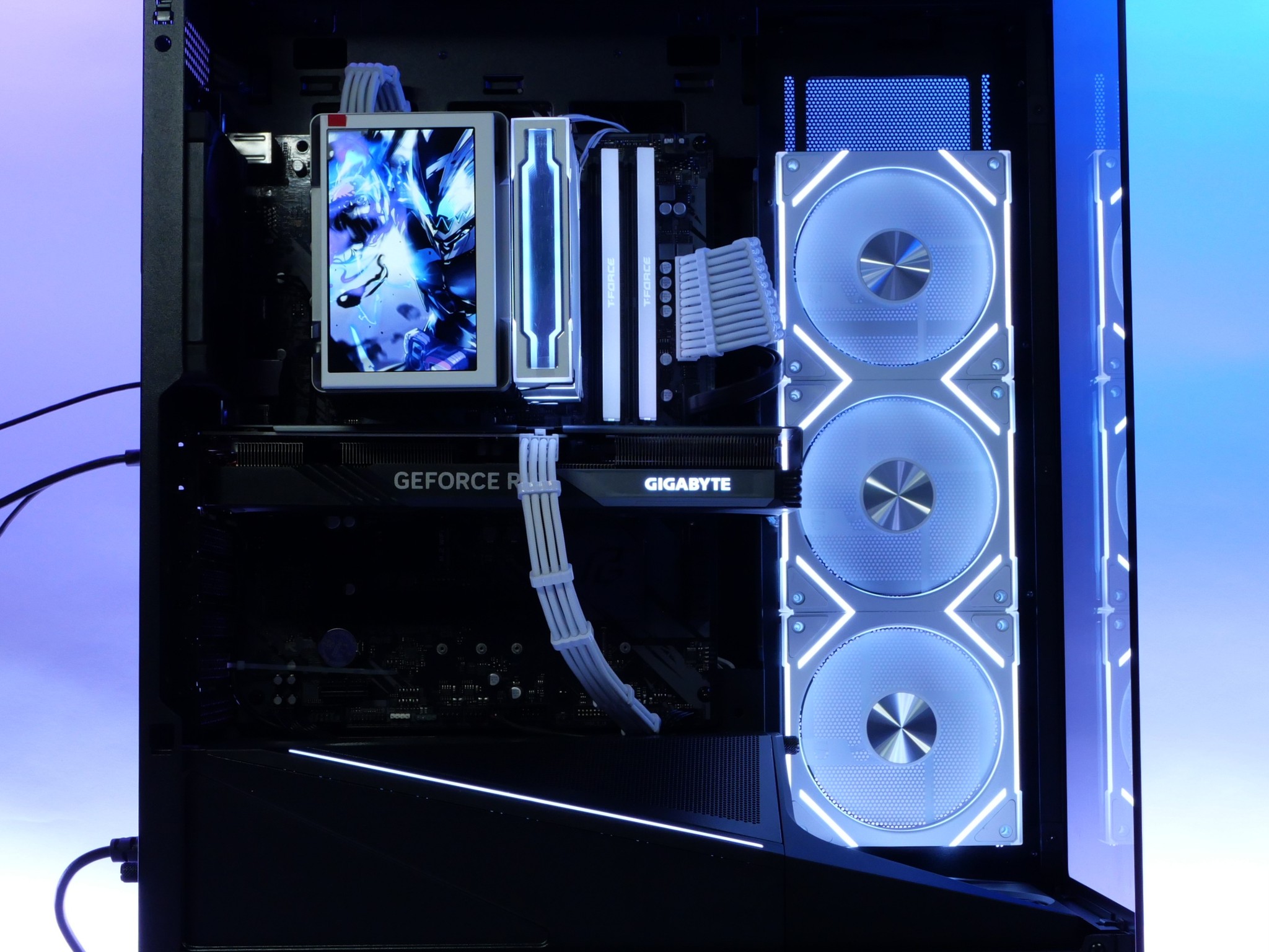 🔲×🧊 RTX 4060, Ryzen 7 5700X, 32GB ram, 1TB 4.0 nvme