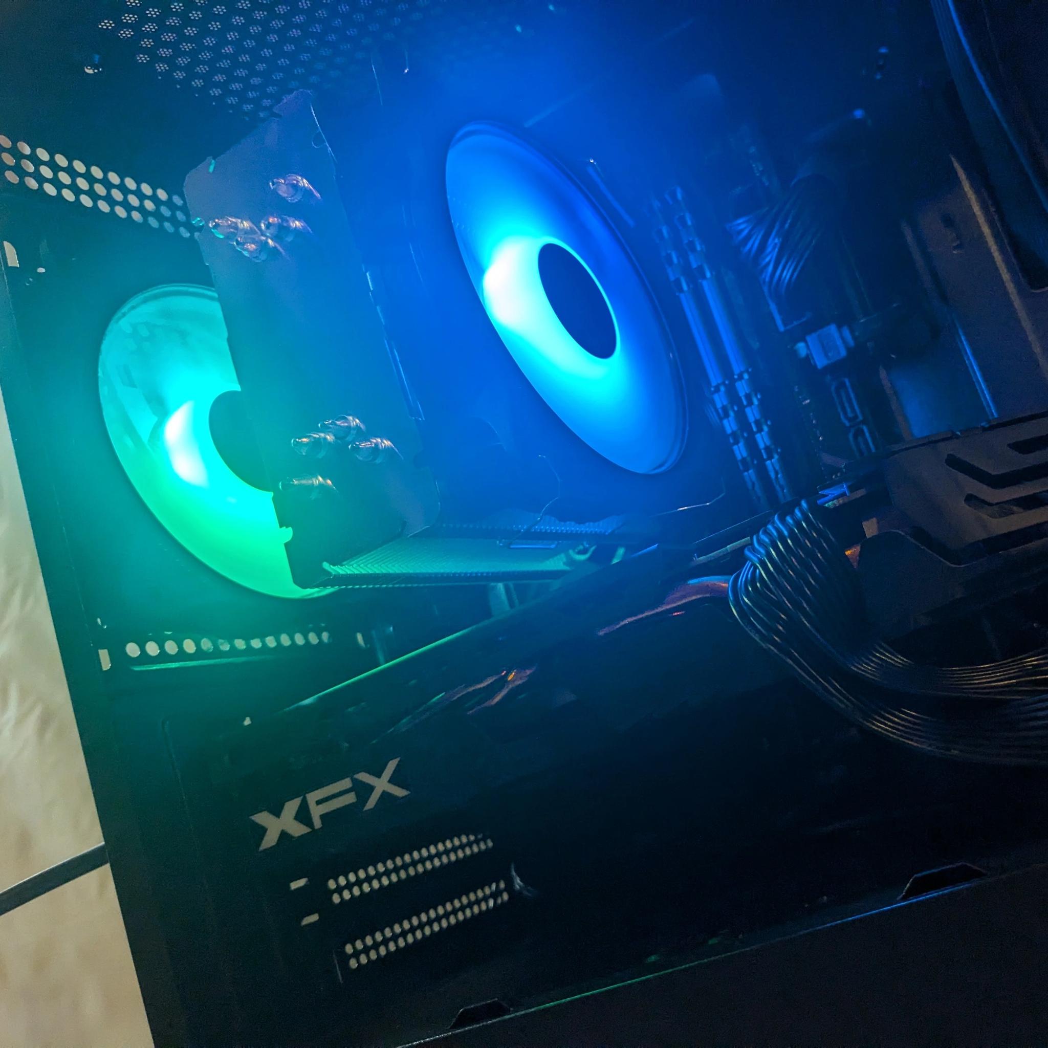 Gaming PC - Ryzen 5 3600, RX 580 8gb, 16gb RAM / 512gb SSD