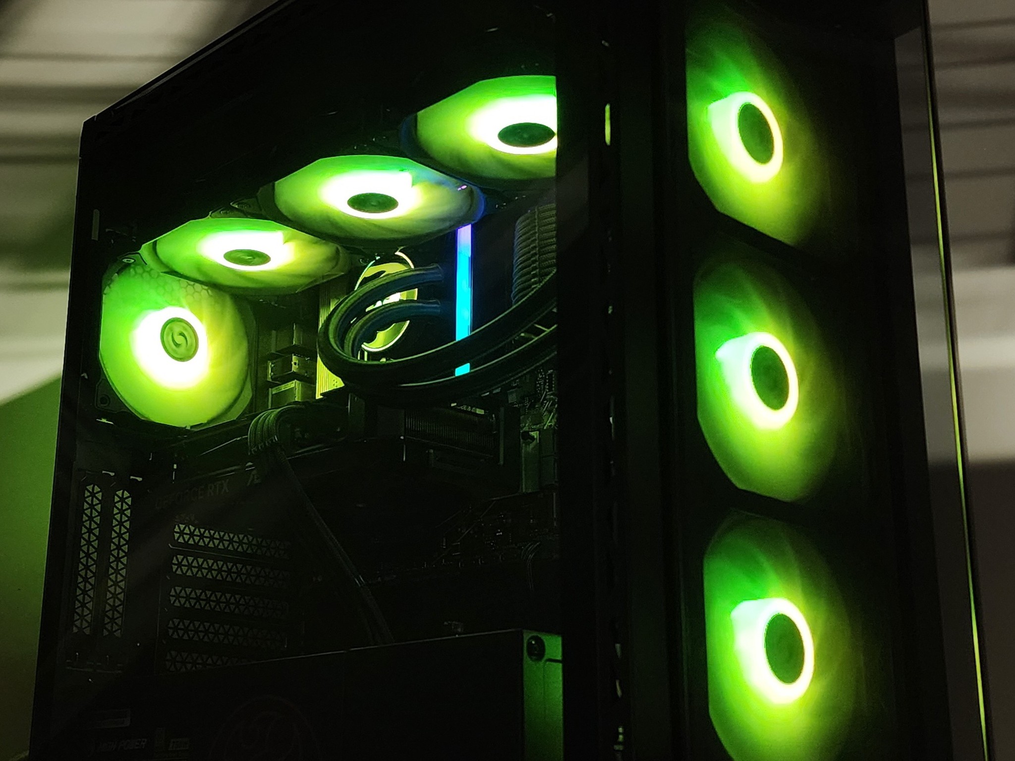 Gaming PC Ryzen 5 7600X3D 16GB RAM 1TB SSD RTX 5060 Ti 16GB Windows 11 Computer
