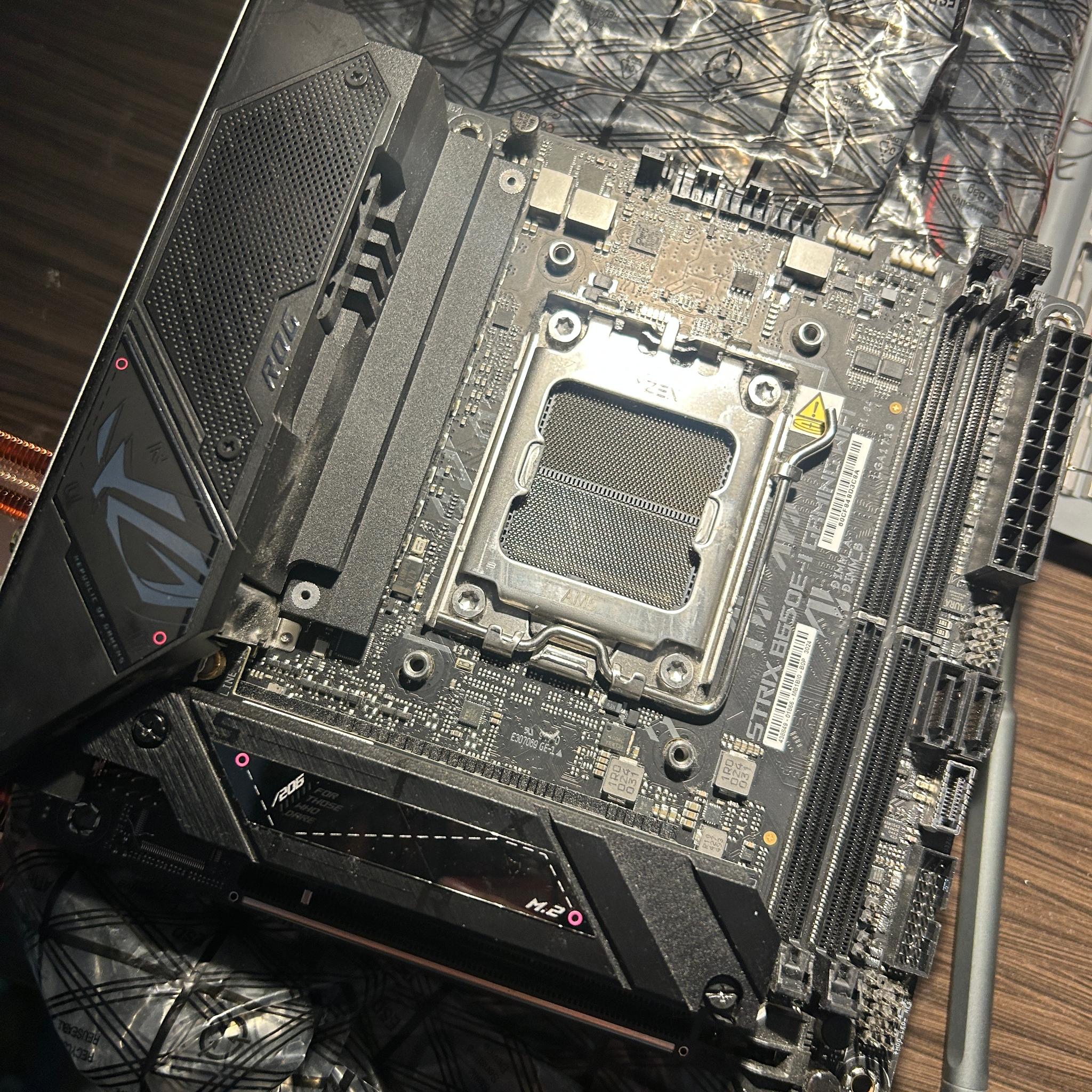 Asus ROG Strix B650e-i ITX WIFI motherboard AM5
