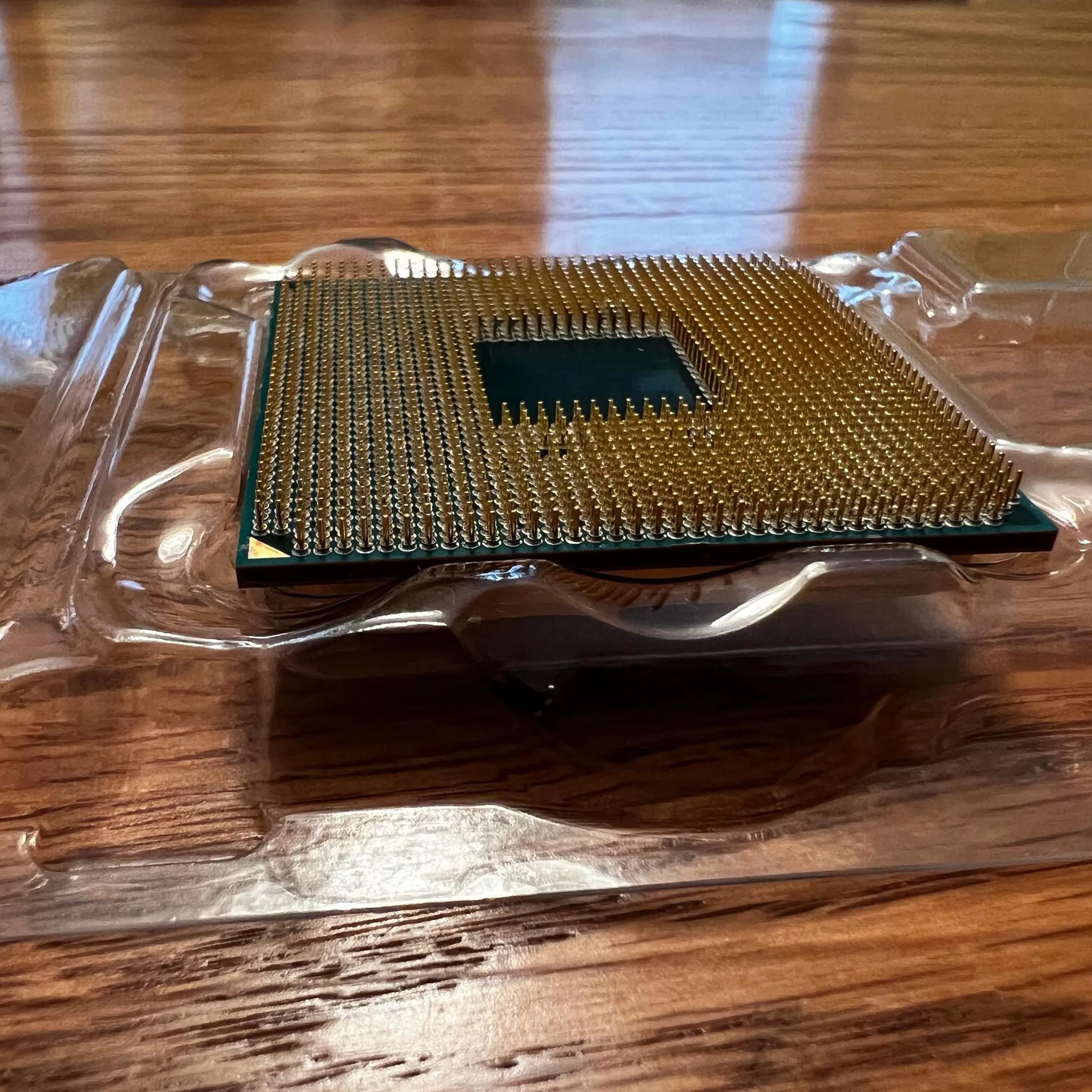 ON-SALE - AMD Ryzen 3 3200G APU w/ Stock Cooler