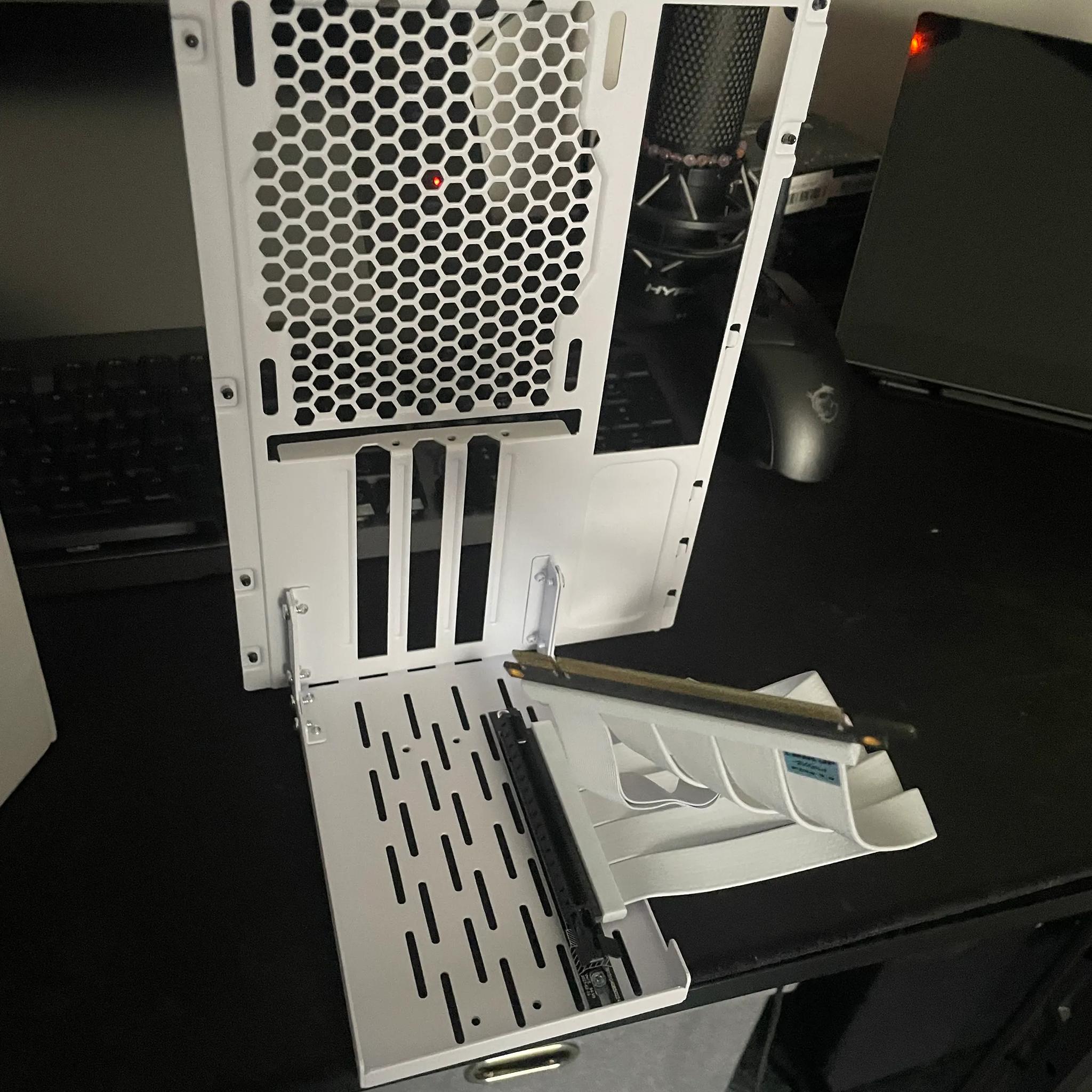 Lian li O11 dynamic mini white vertical GPU mount