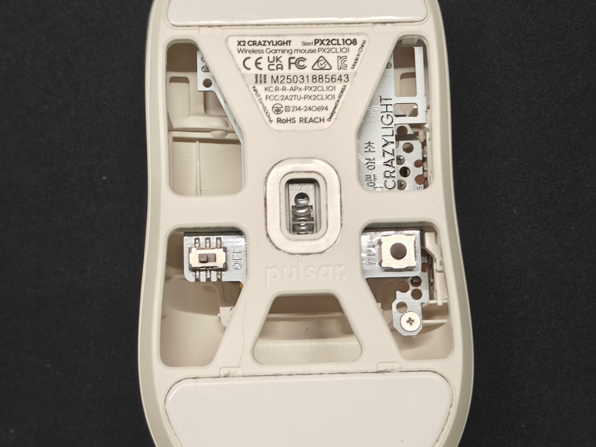 Pulsar X2 Crazy Light Wireless 8K Uyuni White Mouse, Size 1 Mini