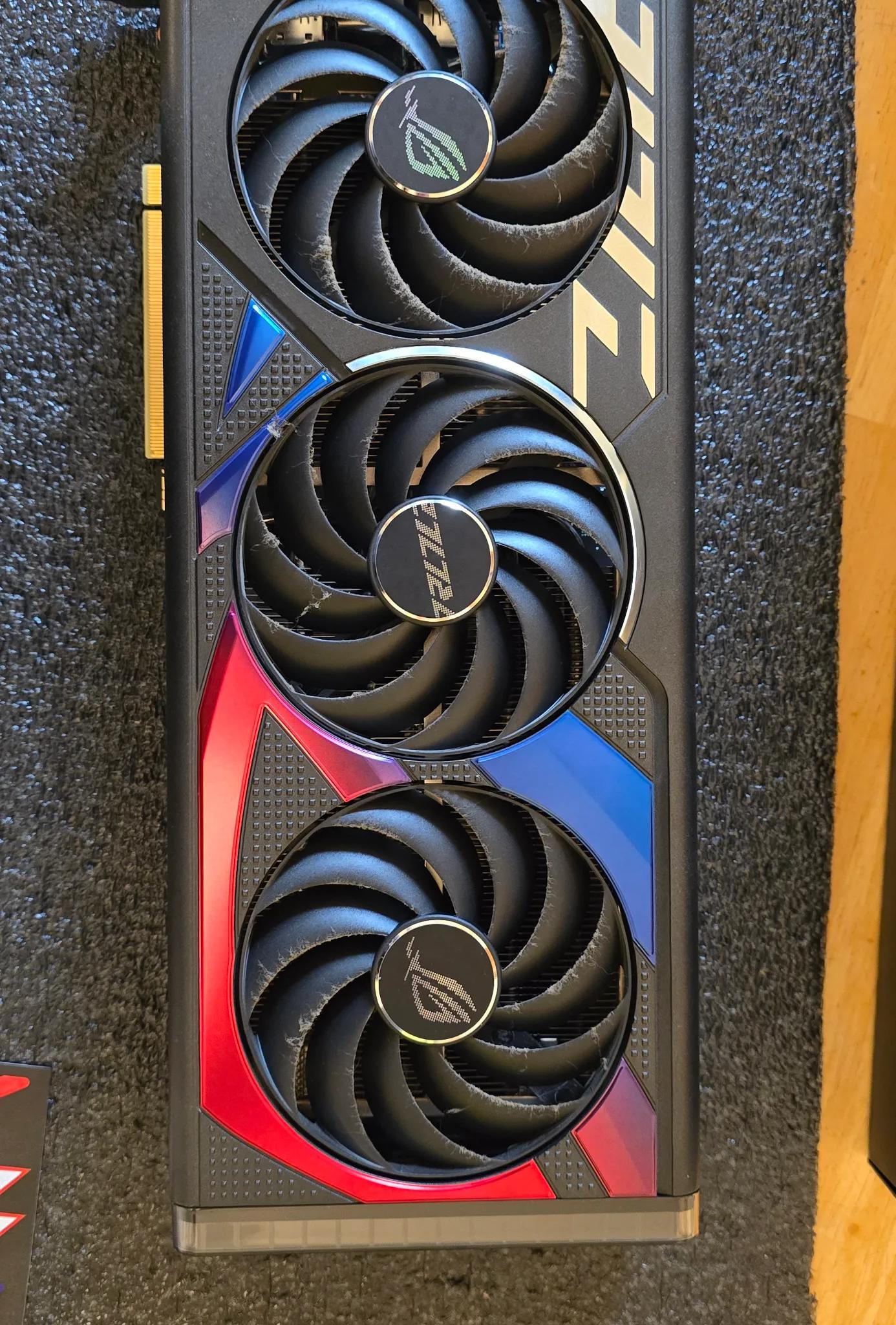 ASUS ROG STRIX 4070 SUPER OC