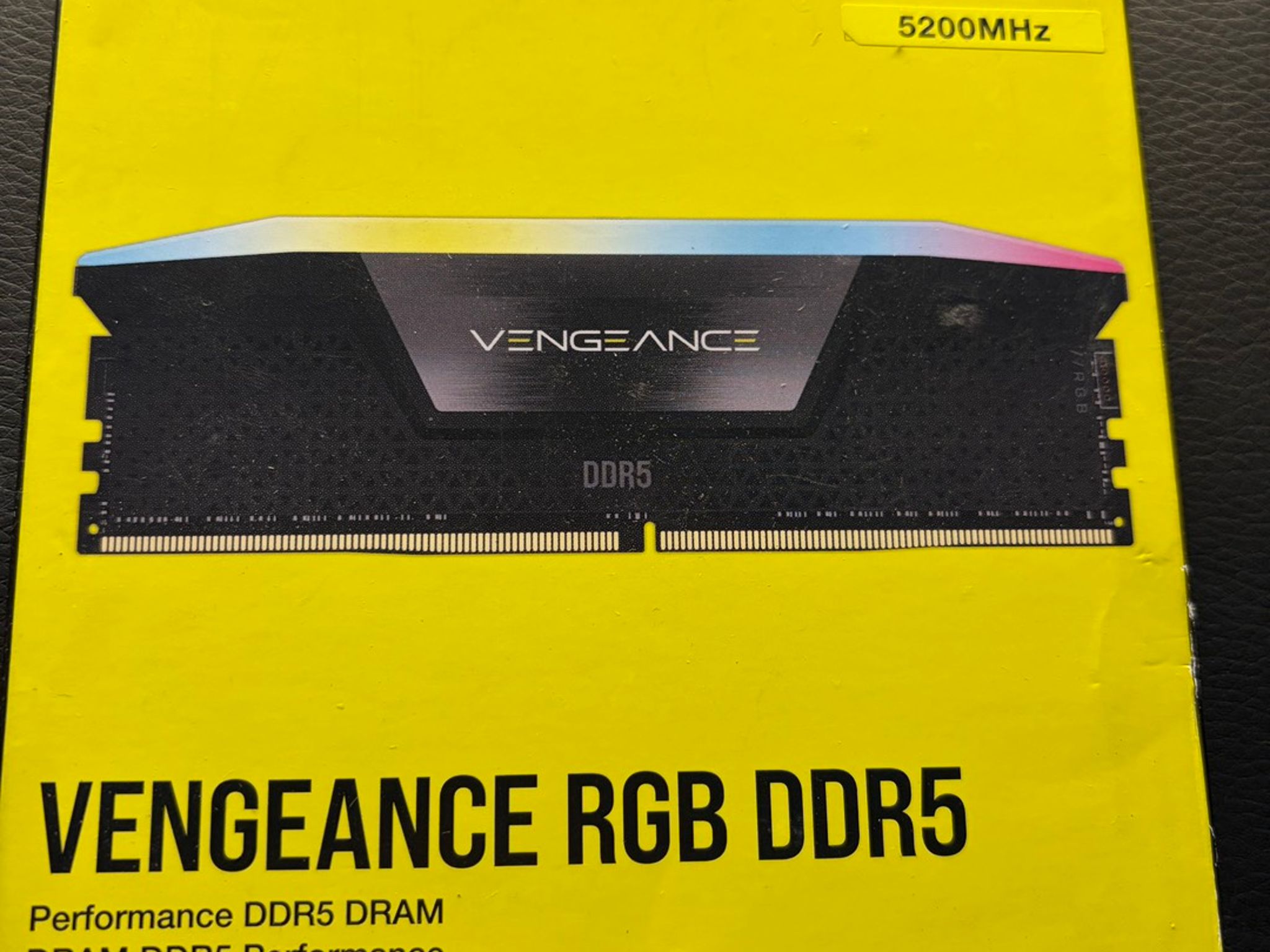 corsair vengeance rgb 16gb (8gbx2) ddr5 5200mhz