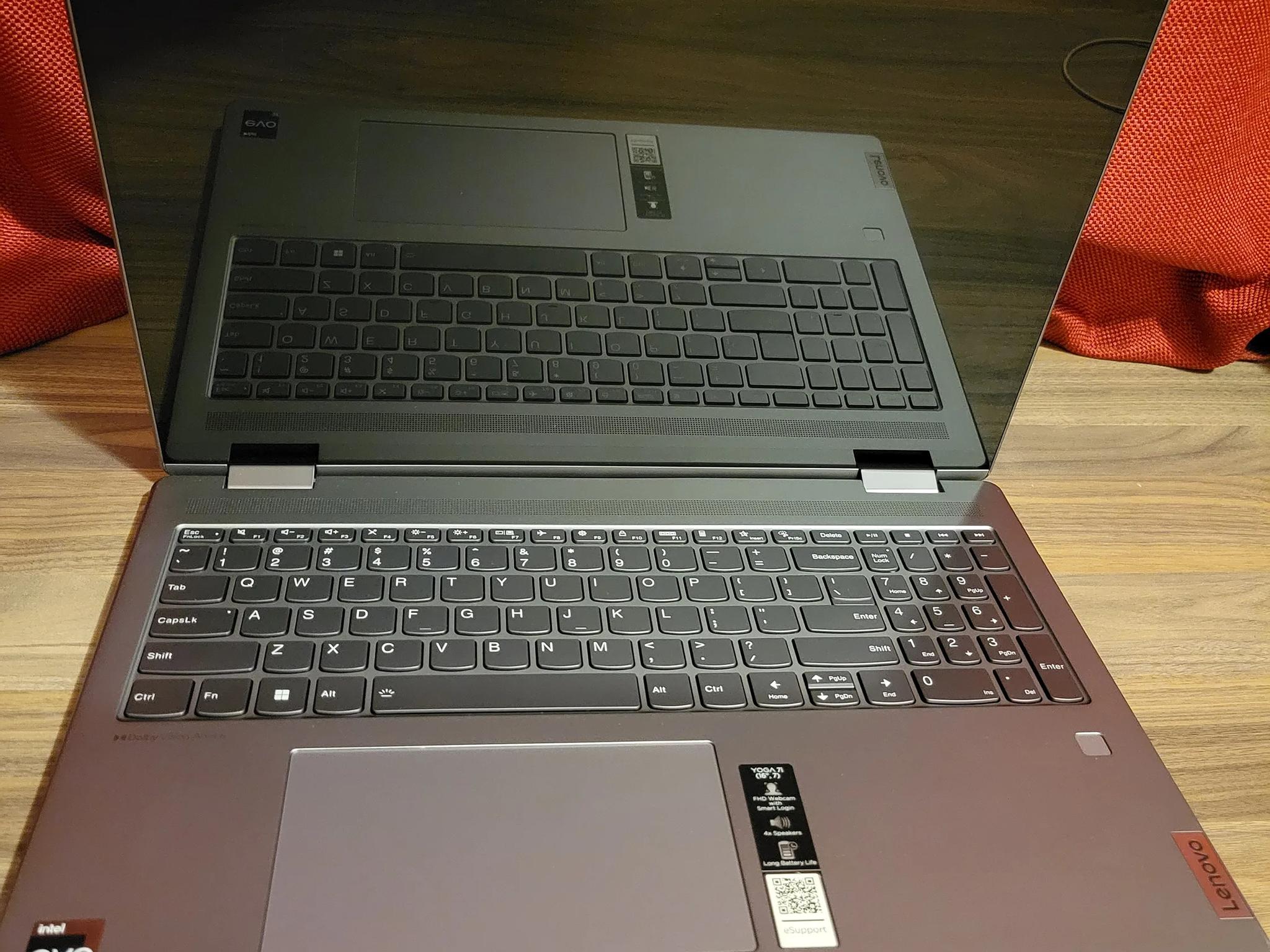 Lenovo Yoga 7i Touch Screen Laptop - 12th Gen Evo i7 - 16" 2k - Model 16IAP7