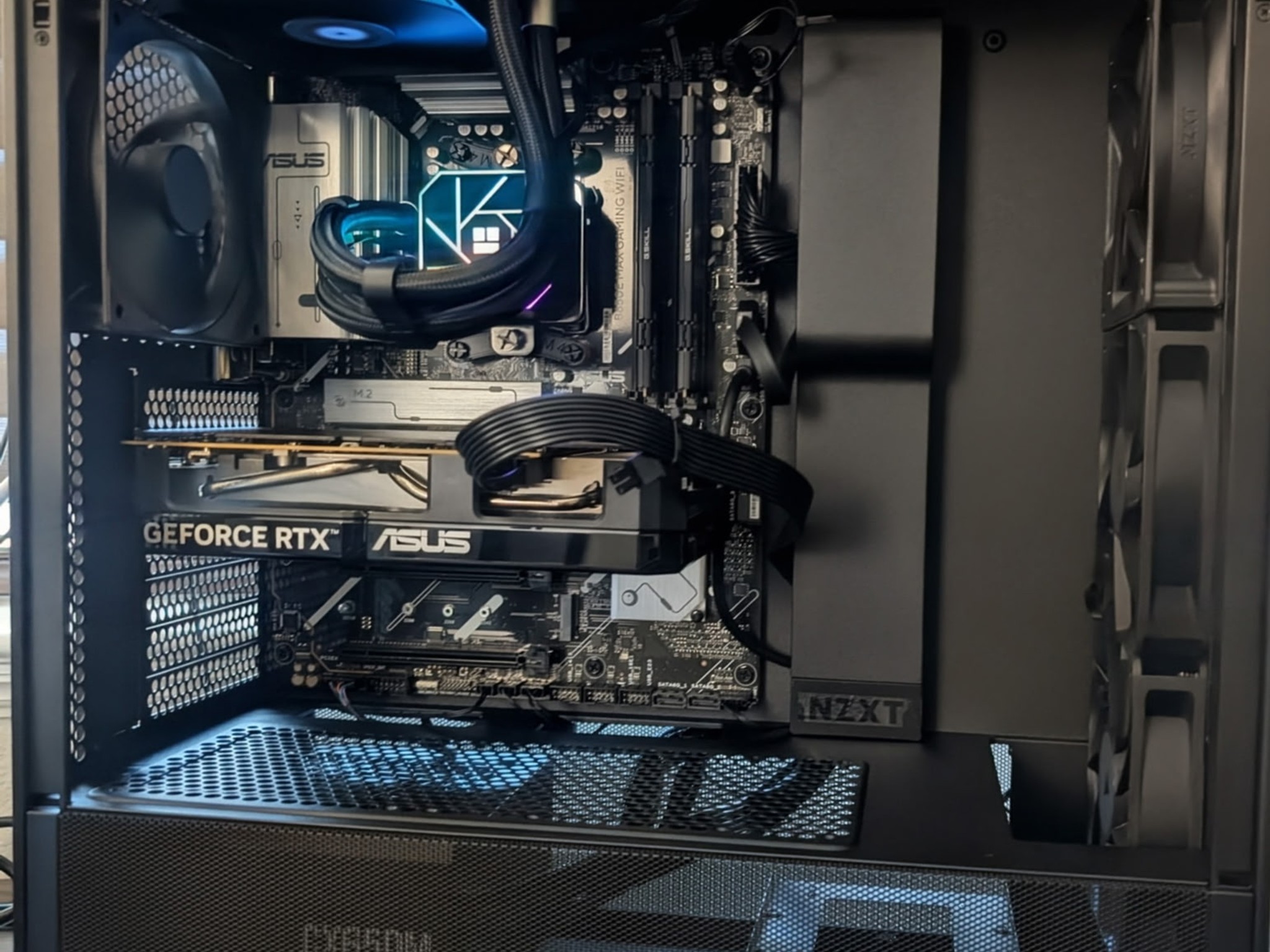 Ryzen 5 9600X | ASUS RTX 5060 | 32GB DDR5 | 1TB NVMe SSD | Wifi | Windows 11 Home |  Gaming PC