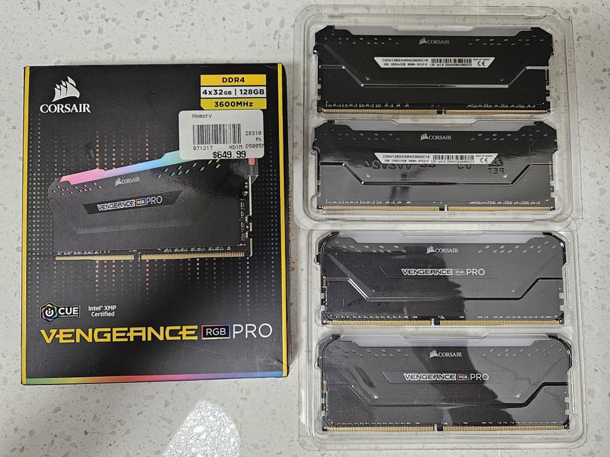 Corsair VENGEANCE RGB PRO 128GB (4x32GB) DDR4 3600 (PC4-28800) C18 Desktop memory - USED