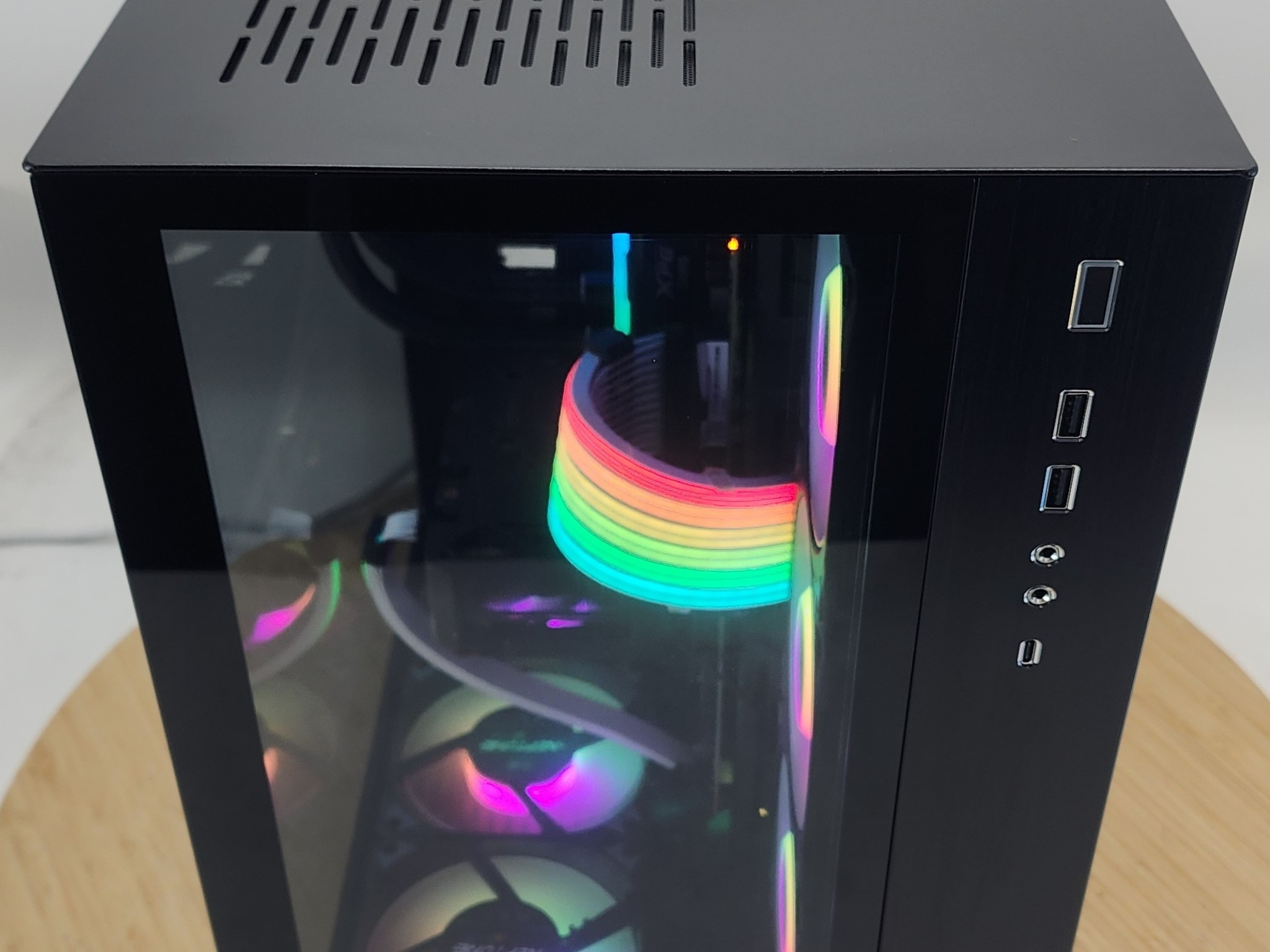 Gaming PC Ryzen 5 7600X3D 16GB RAM 1TB SSD RTX 4060 Ti 16GB Windows 11 Computer