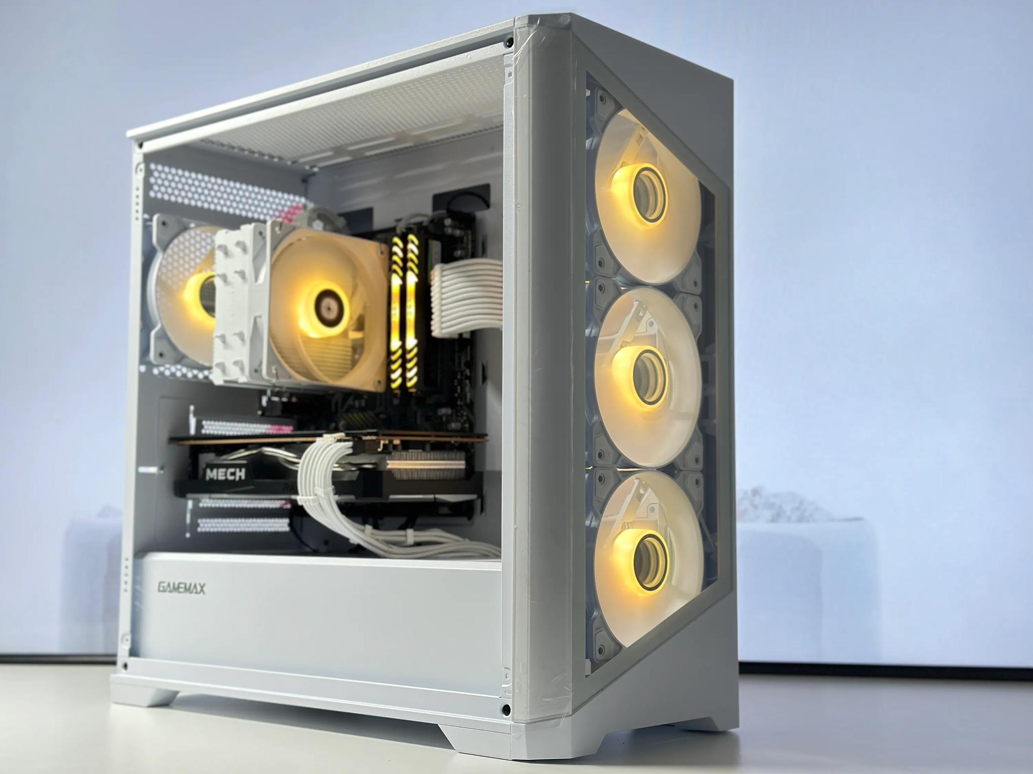 🧊Iceberg🧊 AMD RX 6650 XT 8GB🌨️AMD Ryzen 7 5700G 8Core🌨️32GB DDR4🌨️ 1TB SSD NVME