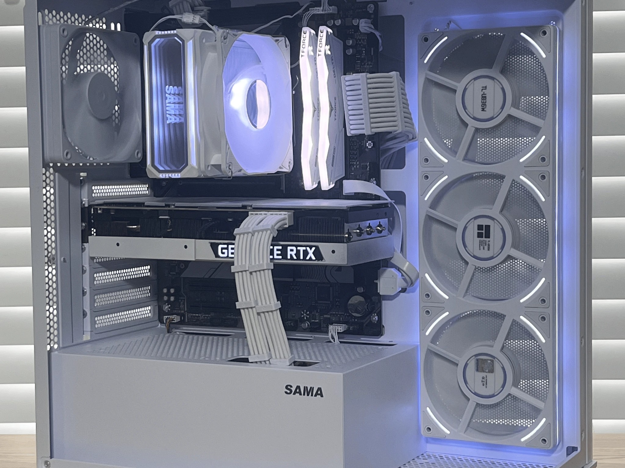 🗲 White Gaming PC | Ryzen 5 7600x | RTX 3080 | 32GB DDR5 | WiFi & BT🗲