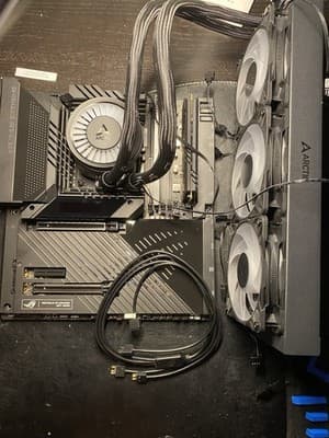 ASUS ROG Maximus Z790 Extreme, i9-13900K, and Arctic AIO Combo