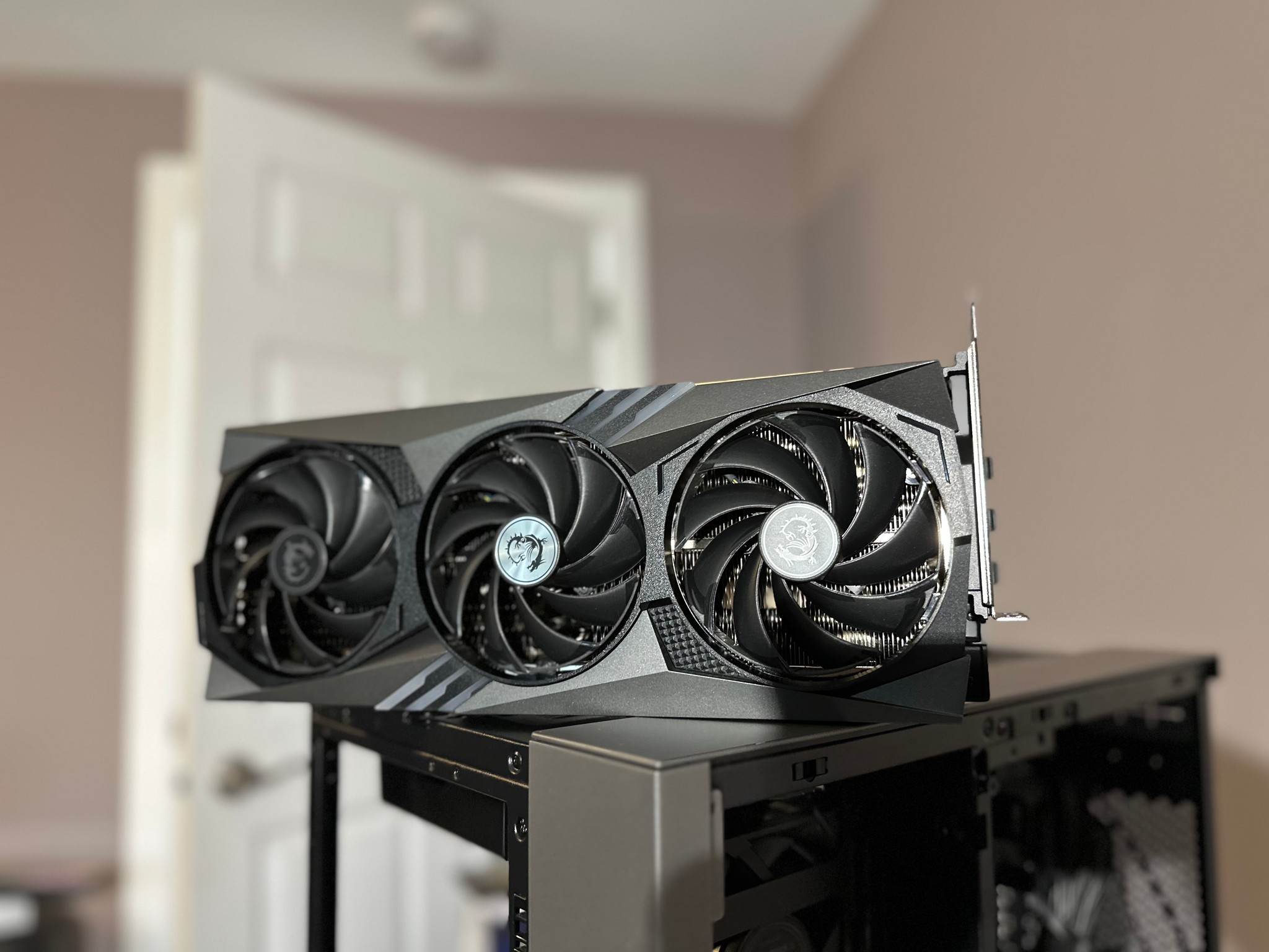 MSI GAMING X TRIO GeForce RTX 4090