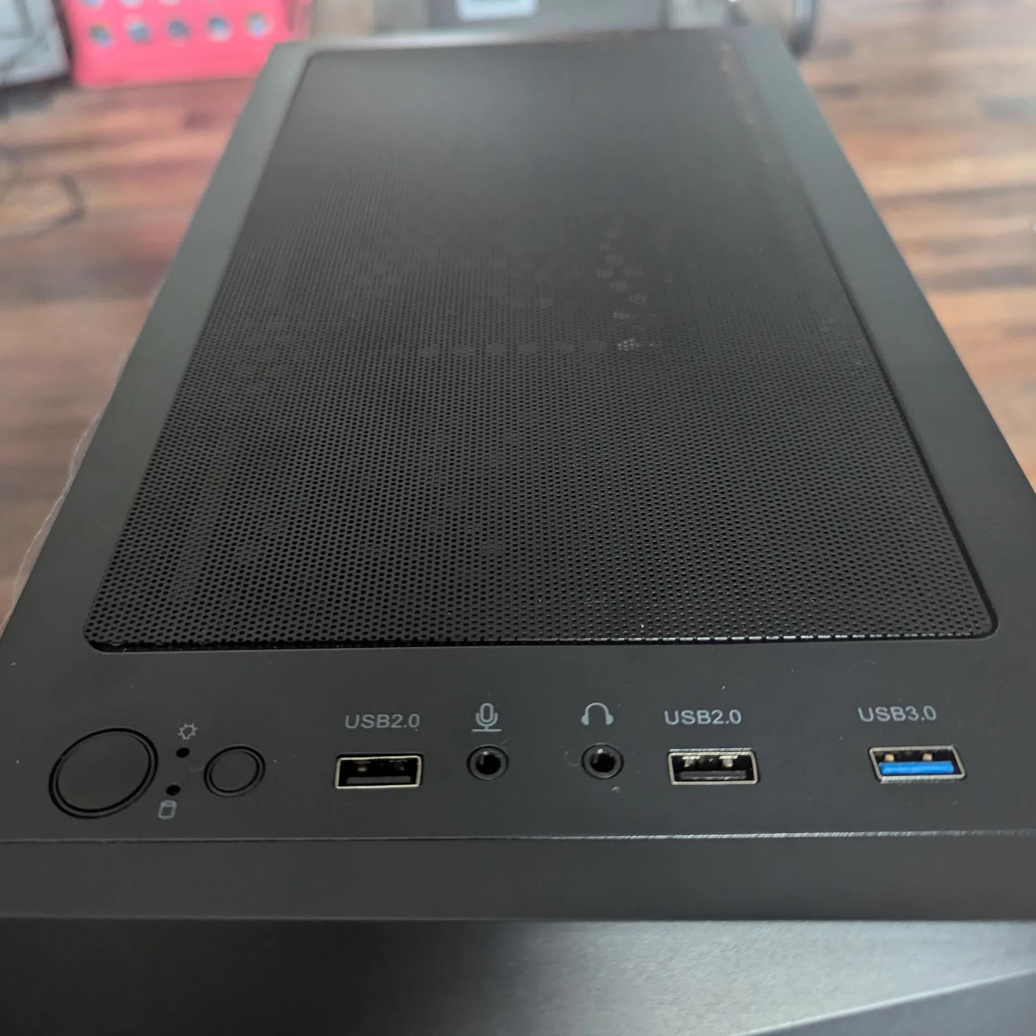 Fantastic RGB 1080p Gaming PC (i7-8700k w/ GTX 1070 Ti)