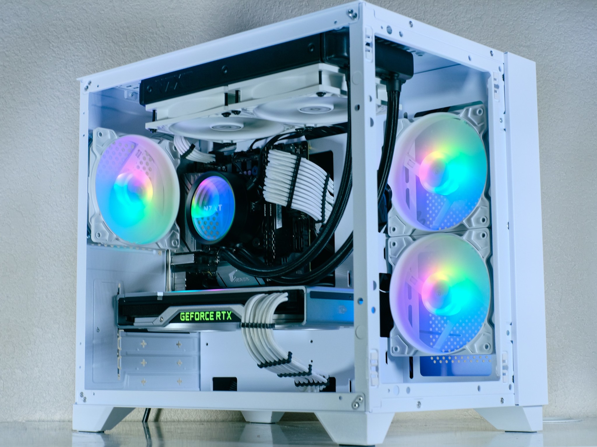 ☾ Luna ☽ | Intel Core i7-9700K | Nvidia RTX 2070 Super | Corsair Vengeance LPX 16 GB