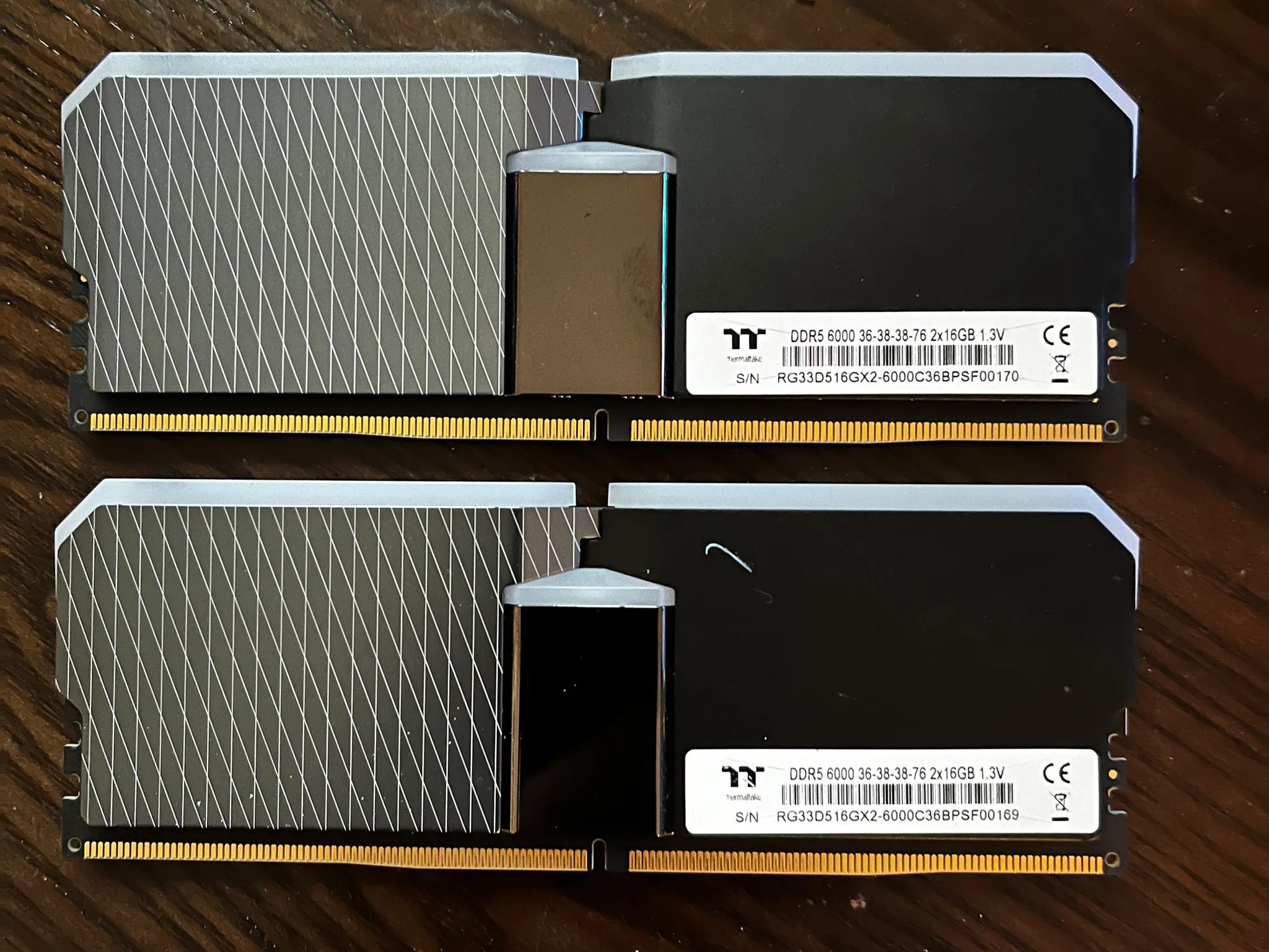 Thermaltake TOUGHRAM XG D5 RGB DDR5 6000 CL36