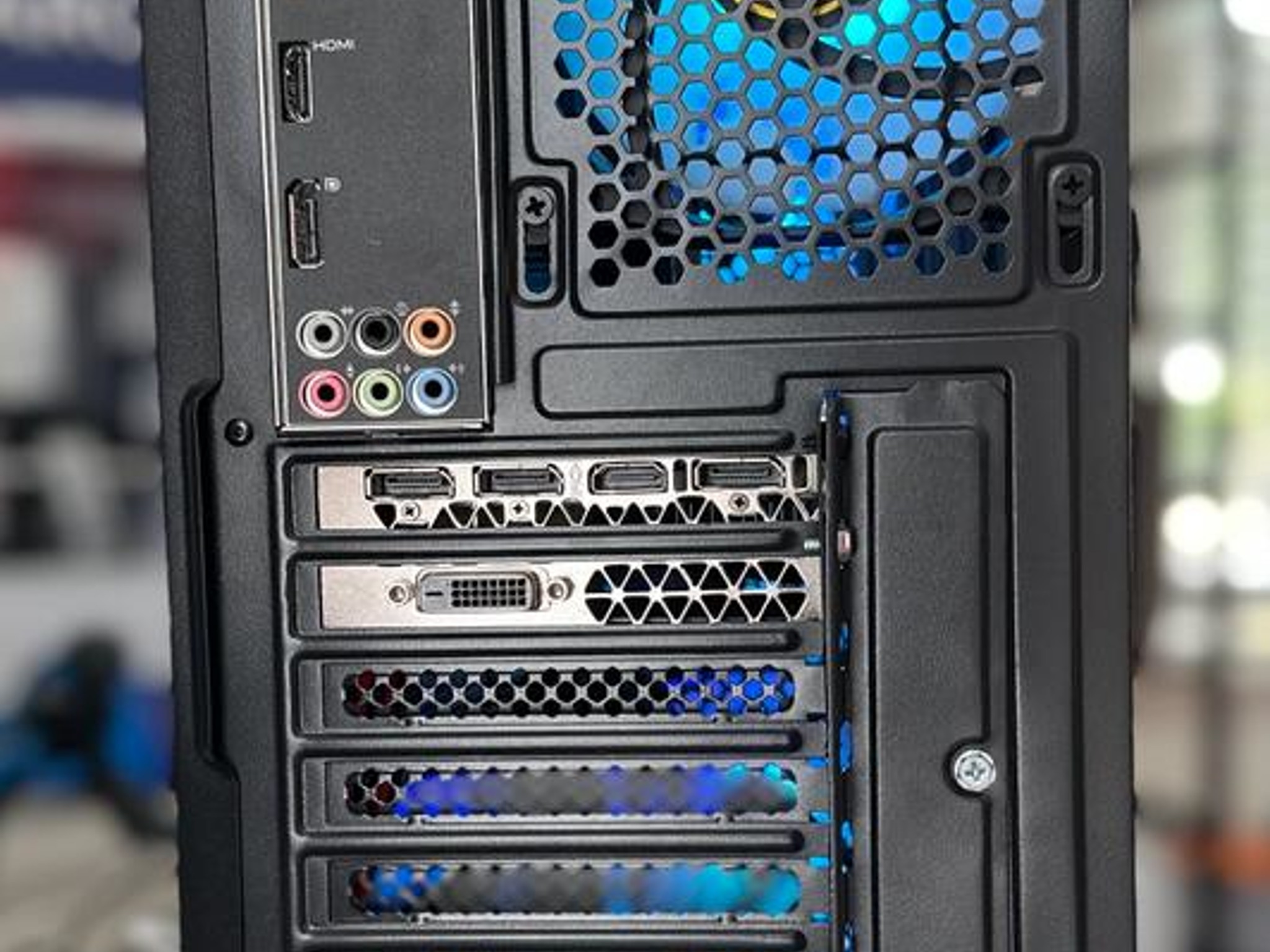 Intel i7-4770/GTX 1060, 16GB RAM, 500GB SSD, Red/Black RGB Budget Gaming PC