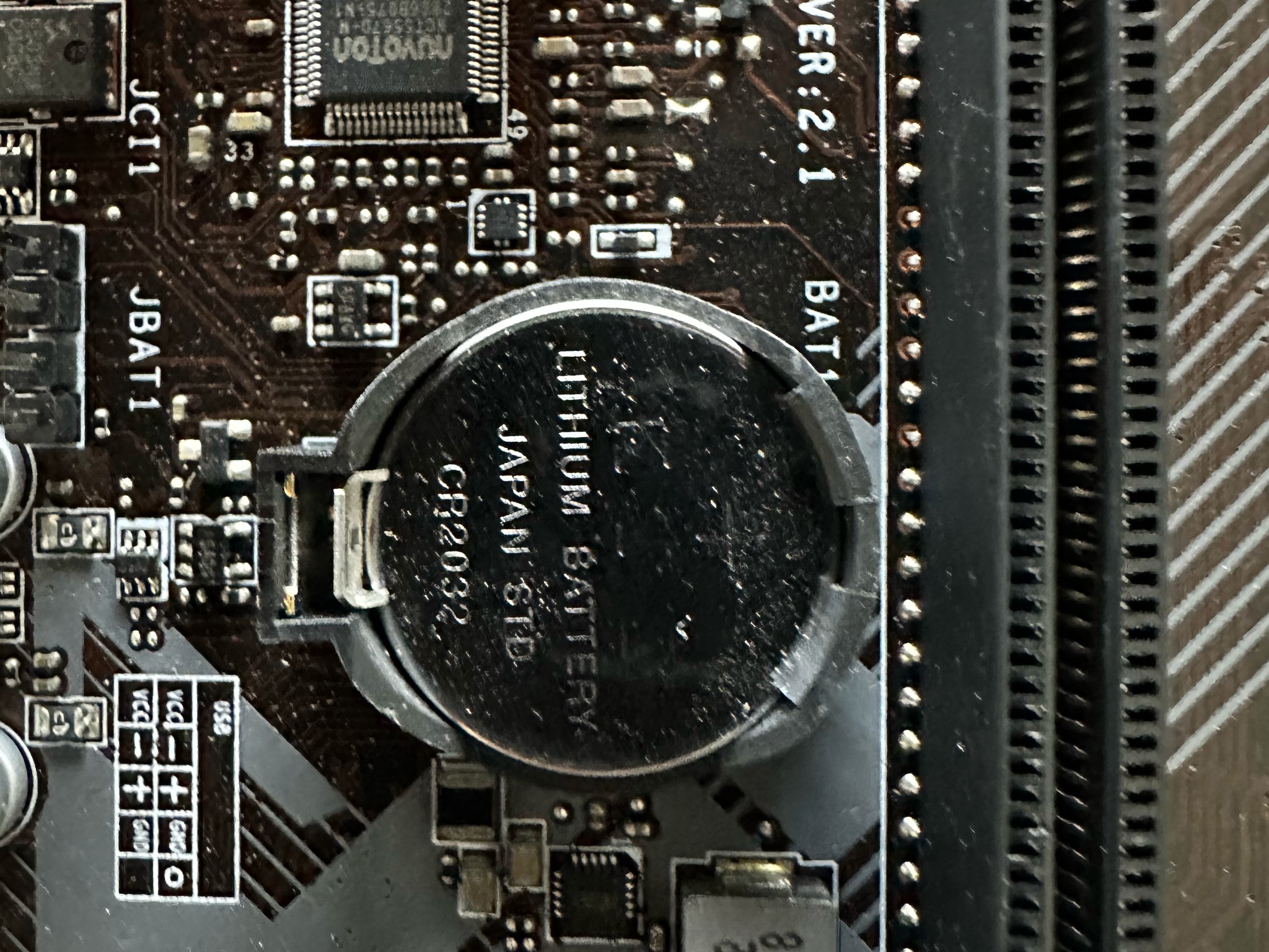 MSI A-320M PRO-M2 V2 w/ Ryzen 3 2300x AM4 CPU (both tested, works)