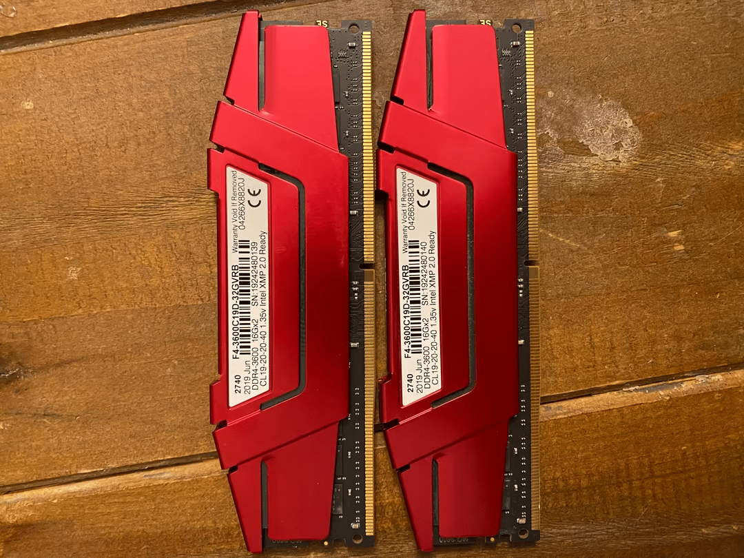G.Skill Ripjaws V 32GB ( 2x 16 GB)DDR4 3600 CL 19