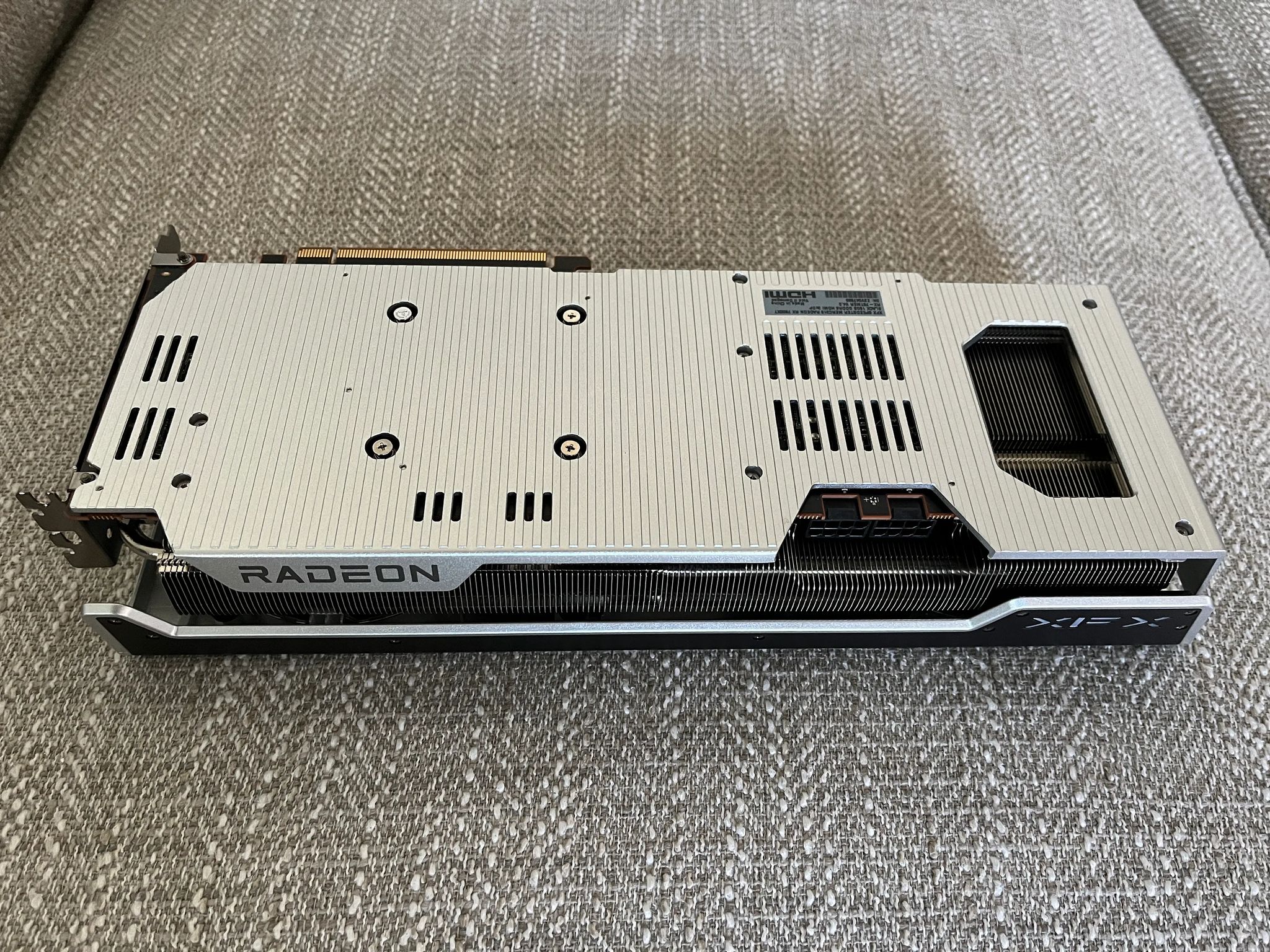 XFX RX 7800XT MERC 319