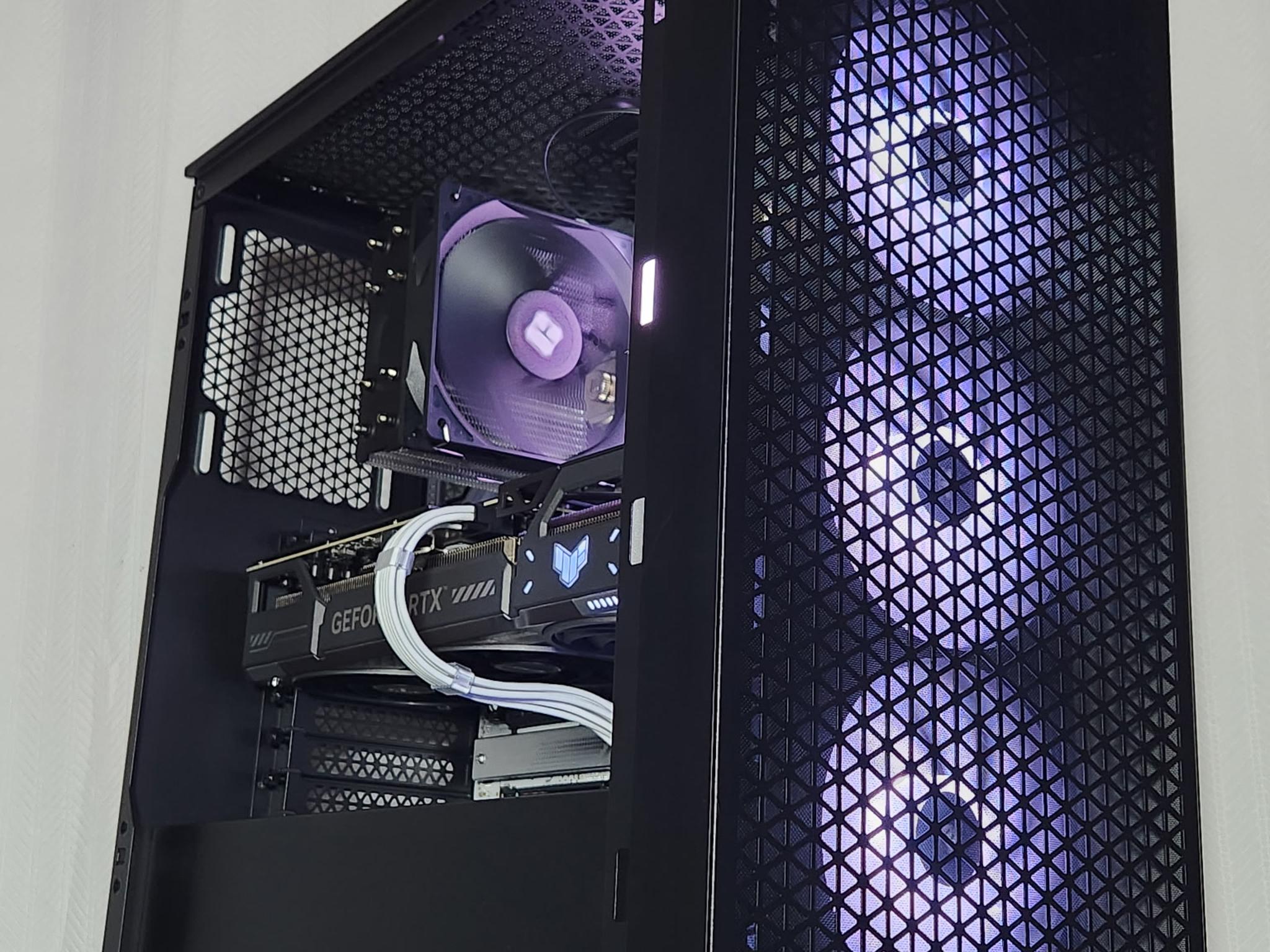 GeForce RTX 5070 Custom Gaming PC - Core Ultra 5 250KF Plus