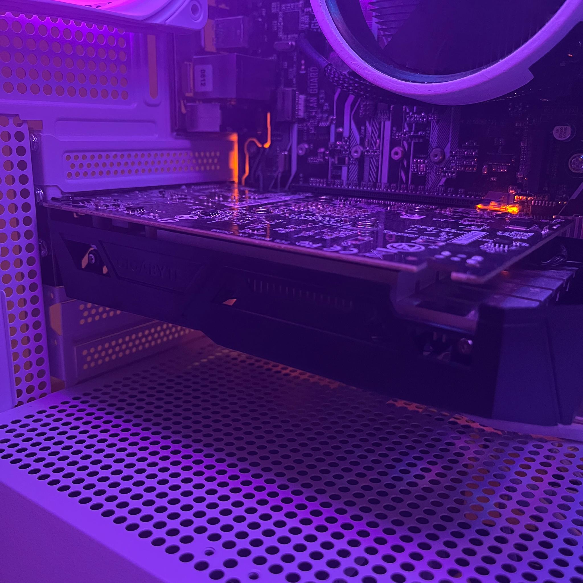 Gaming PC! GTX 1060 + Ryzen 5 + 16GB