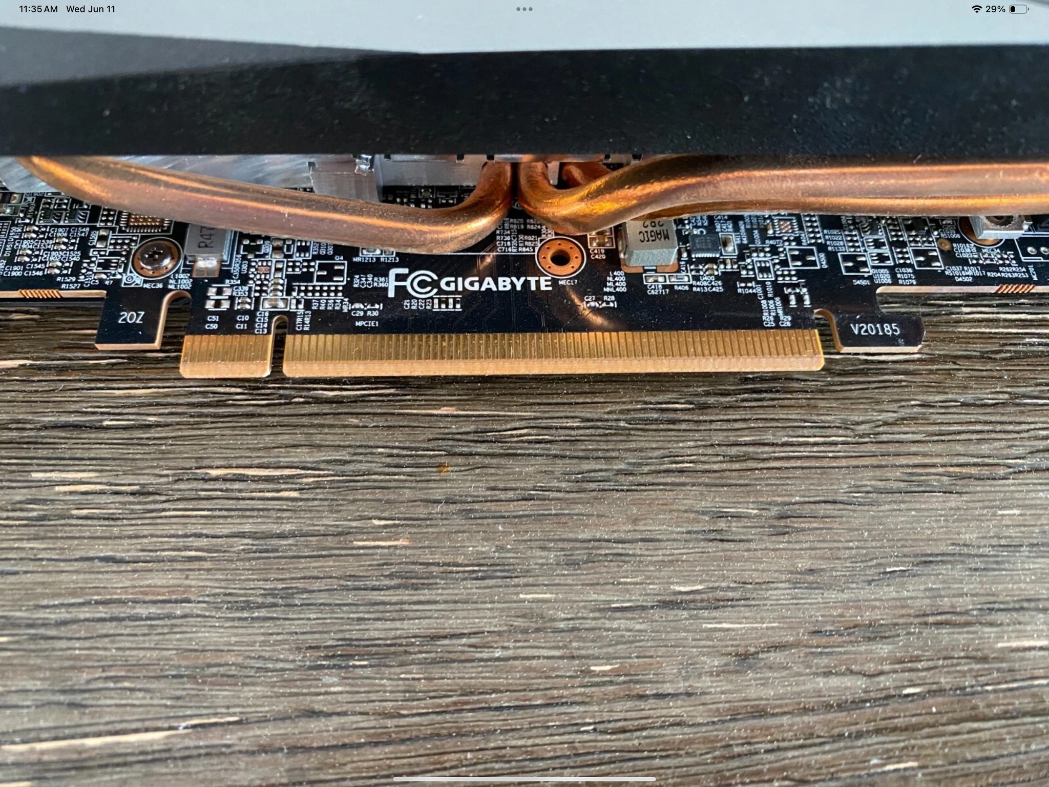 Gigabyte Radeon RX 6600 XT OC 8GB GPU