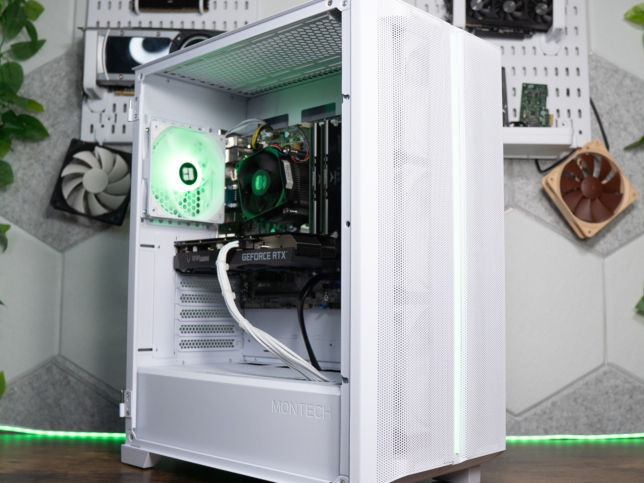 🍃🍃 | ZOTAC RTX 3060 12GB | INTEL i7 7700K | 32GB DDR4 RAM | 512GB SSD + 500GB HDD | Mint Guardian