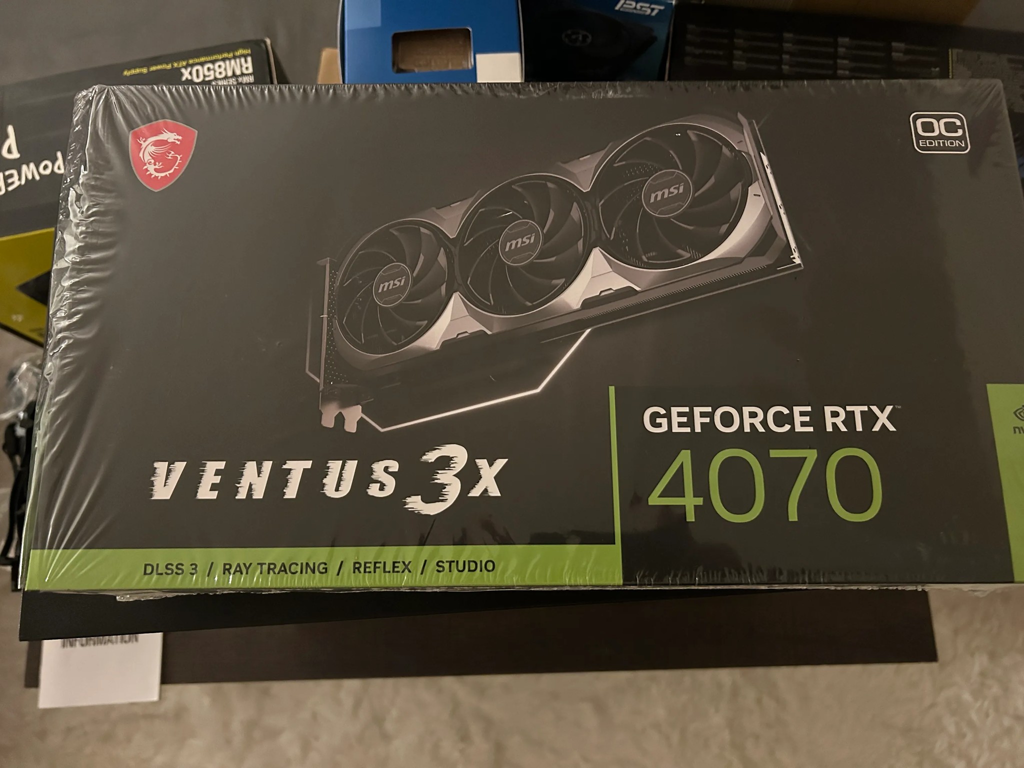 Intel Core i5 13400F, Nvidia MSI RTX 4070 oc, 32GB RAM, 500GB MSI SSD NVMe, Corsair PSU 850W