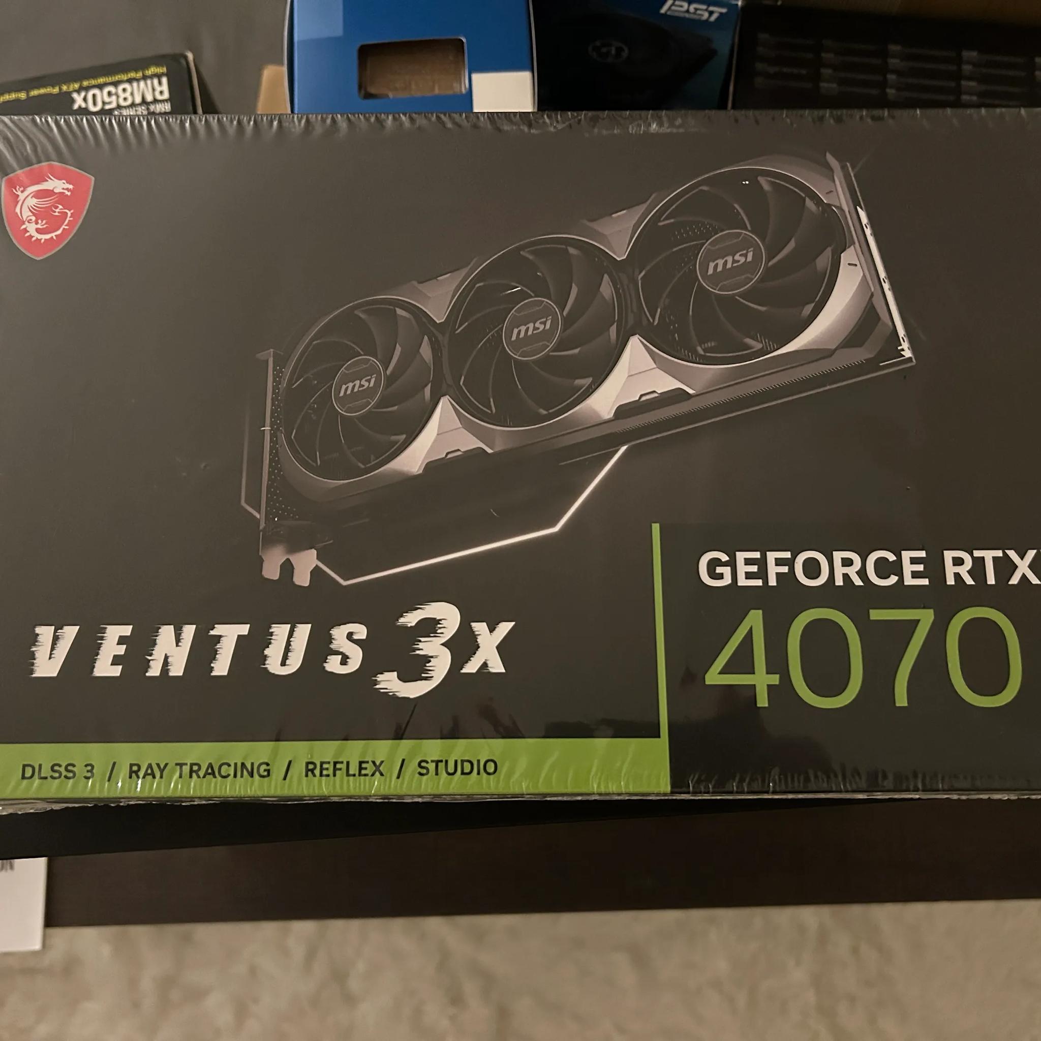 Intel Core i5 13400F, Nvidia MSI RTX 4070 oc, 32GB RAM, 500GB MSI SSD NVMe, Corsair PSU 850W