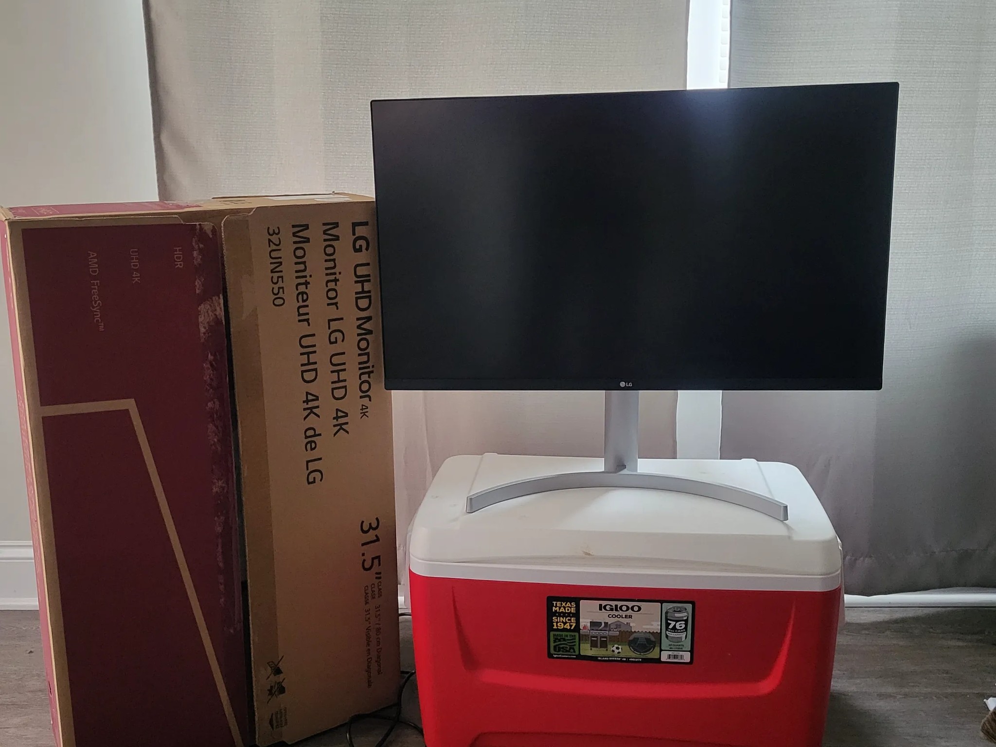 LG 32" UHD 4K FreeSync Monitor