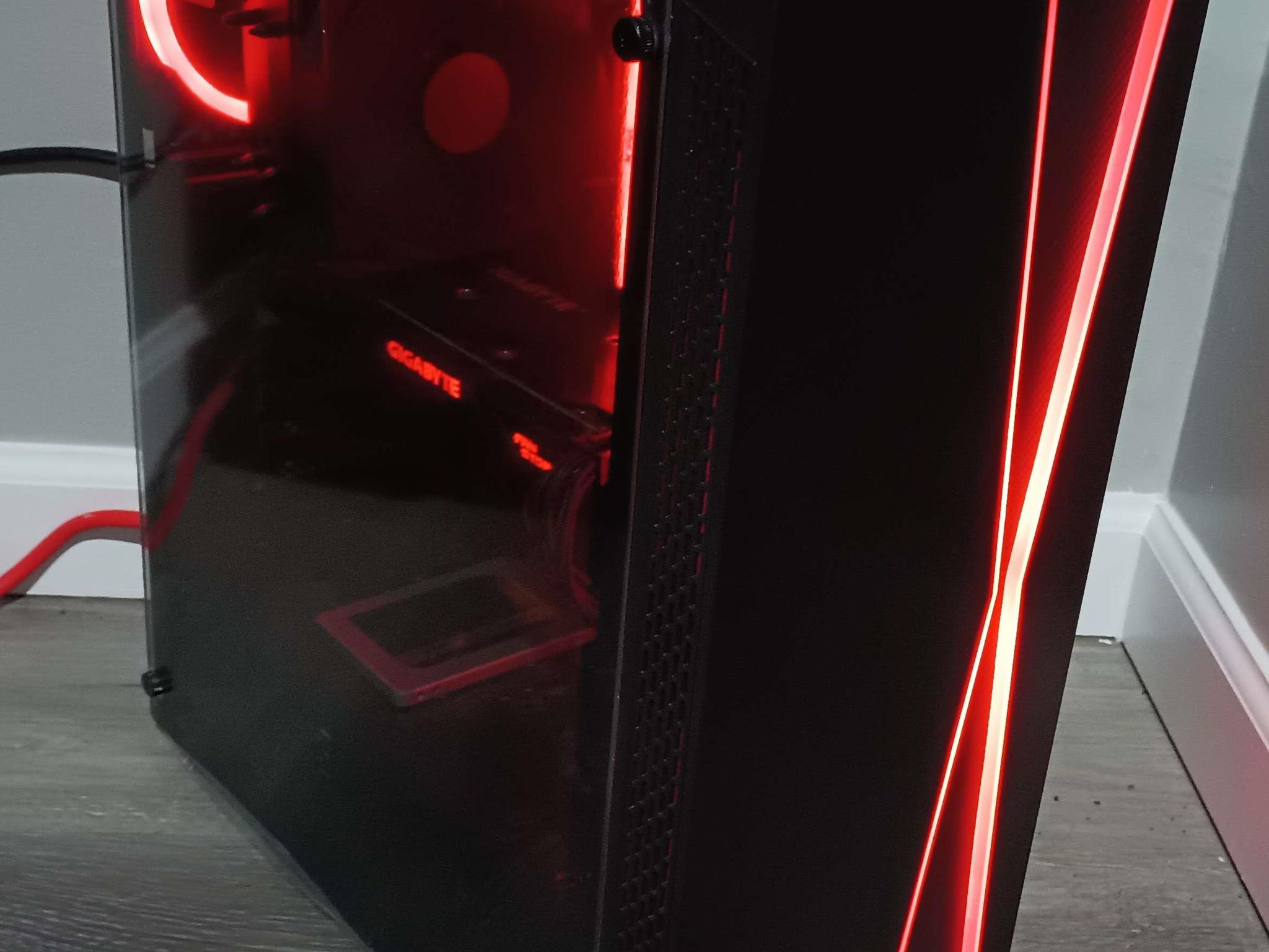 Redline: Core i5 9400F + GTX1080 + 1TB SSD