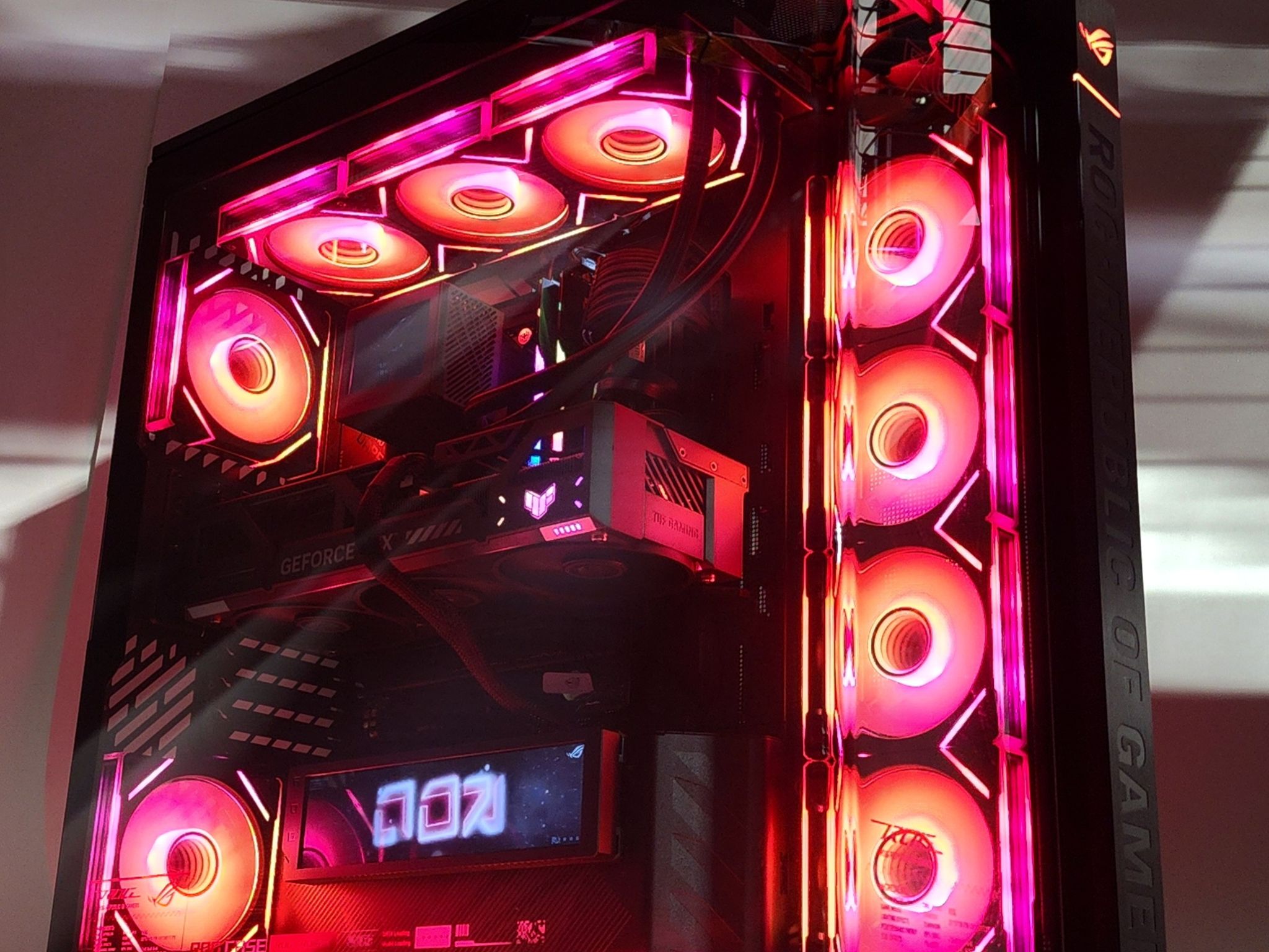 Gaming PC Ryzen 7 9800X3D 32GB RAM 2TB SSD RTX 5080 16GB Windows 11 Computer
