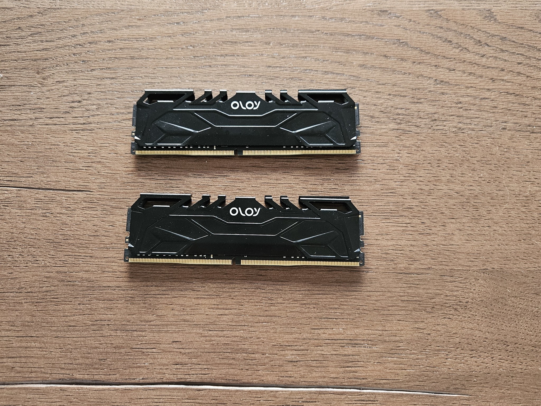 OLOY 32gb 3200mhz (2x16) black