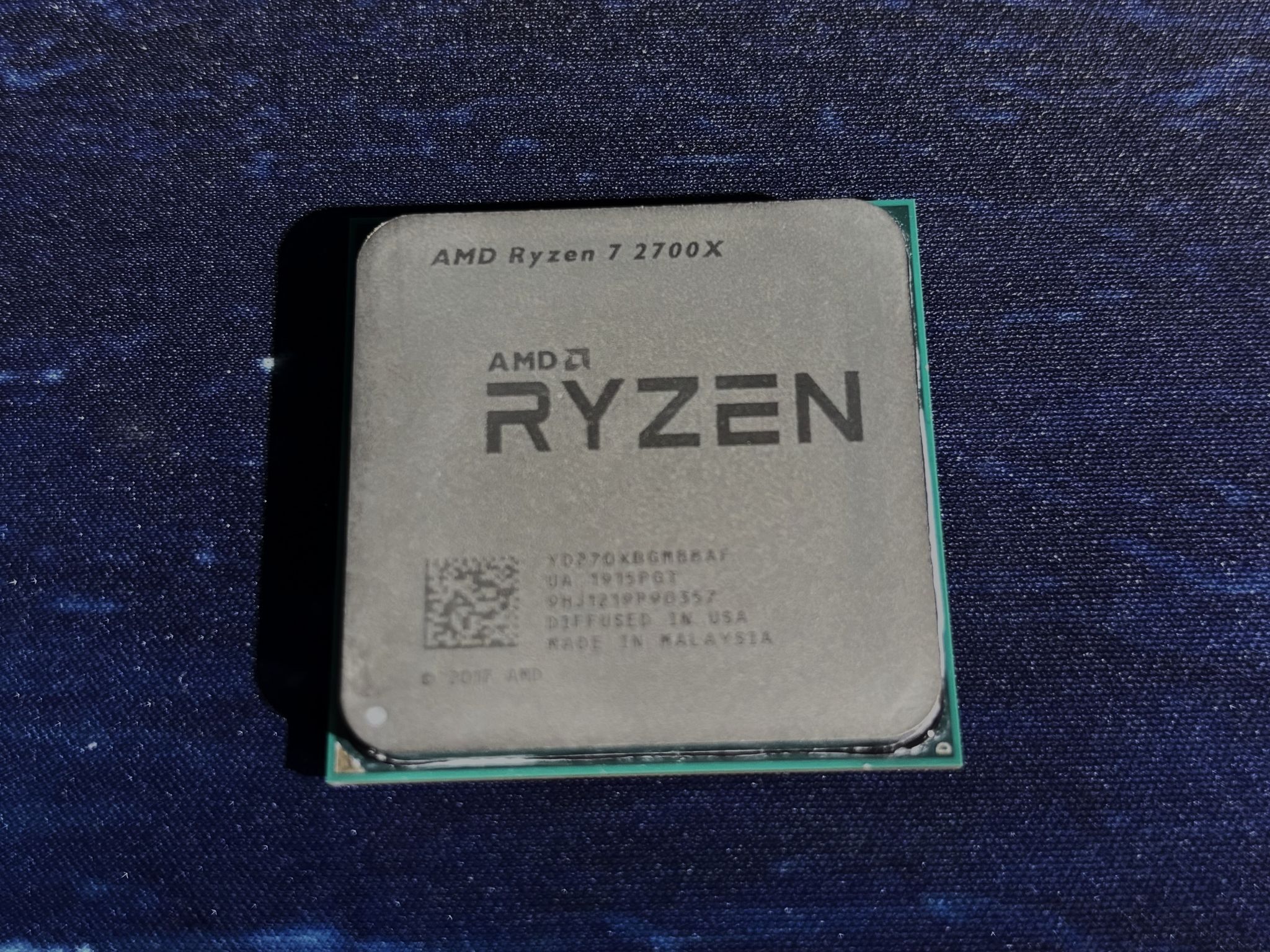 AMD Ryzen 7 2700X