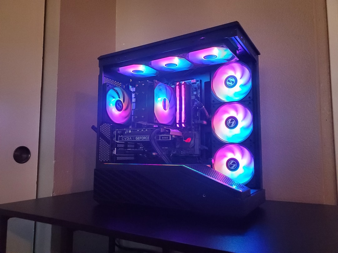 RTX 2060 | i7 6700 | 16GB DDR4 | 500GB SSD | WiFI & Bluetooth | Jawa