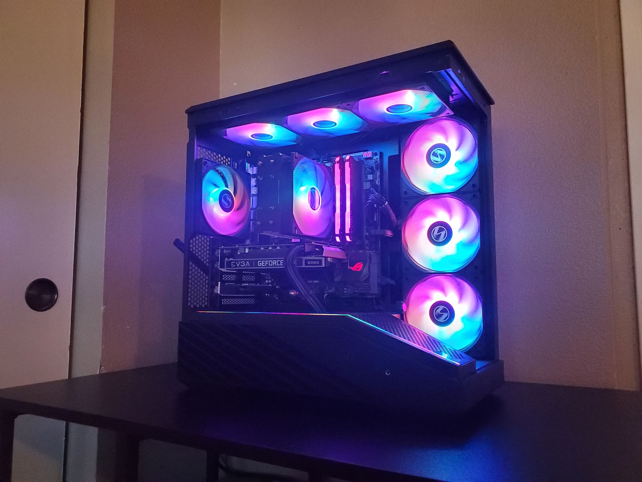 RTX 2060 | i7 6700 | 16GB DDR4 | 500GB SSD | WiFI & Bluetooth