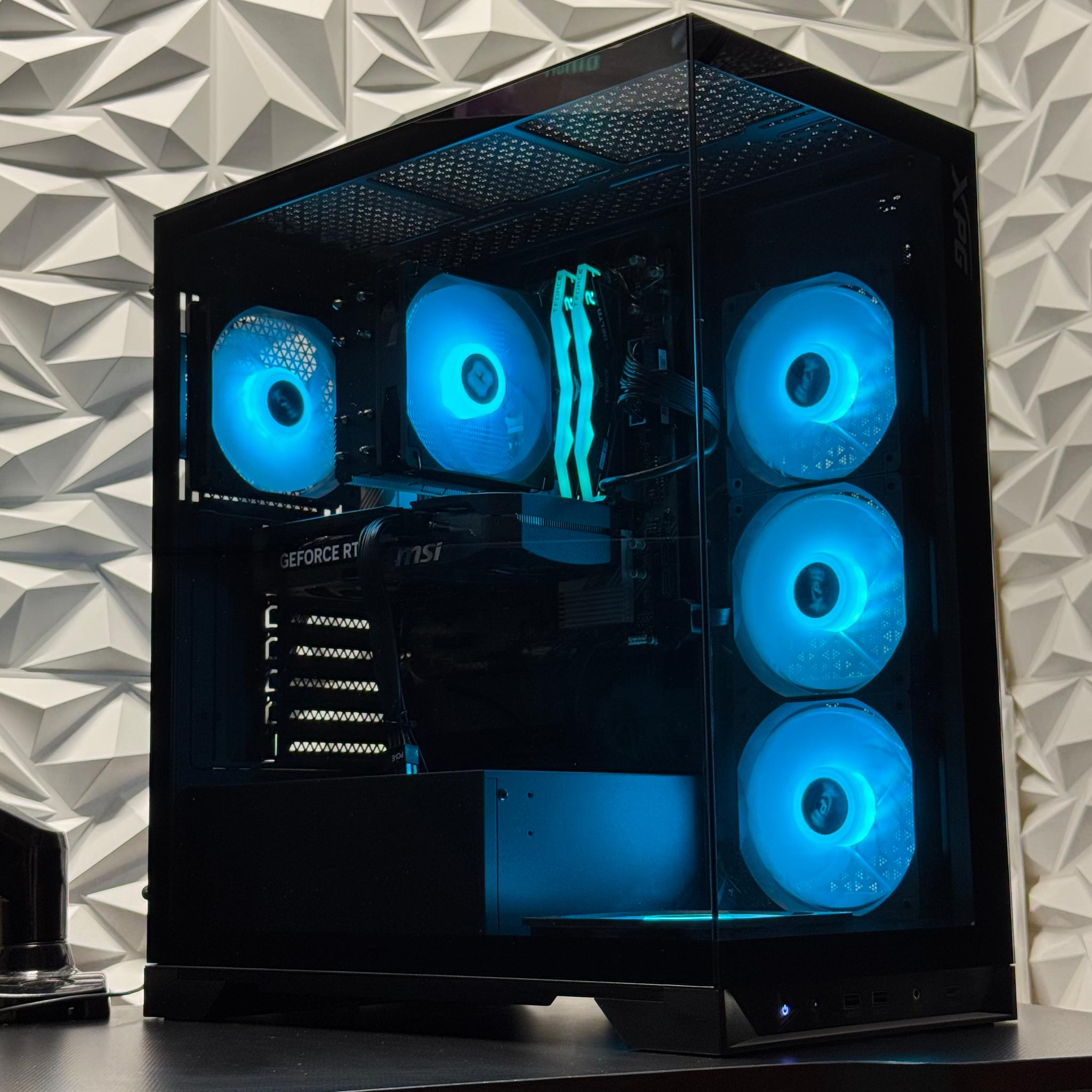 Rtx 5060 ti / Ryzen 5 7500F / 16GB 6000Mhz DDR5 / 1TB Samsung 970 / RGB