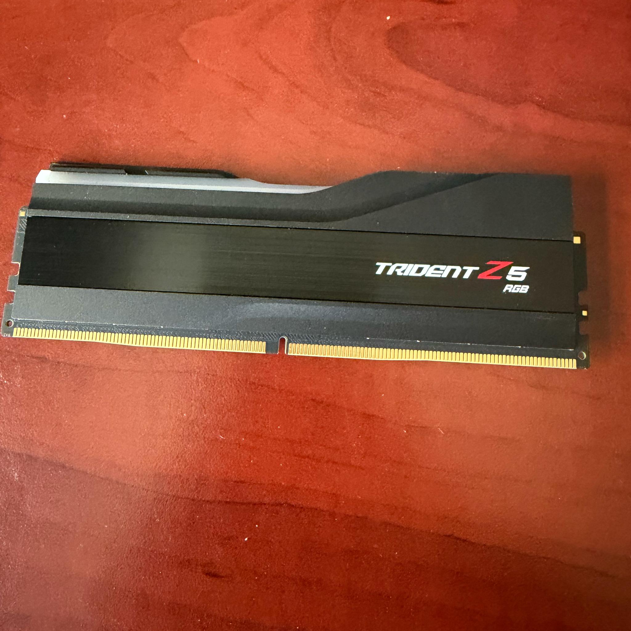 G.Skill Trident Z5 RGB DDR5-5600 64GB Set