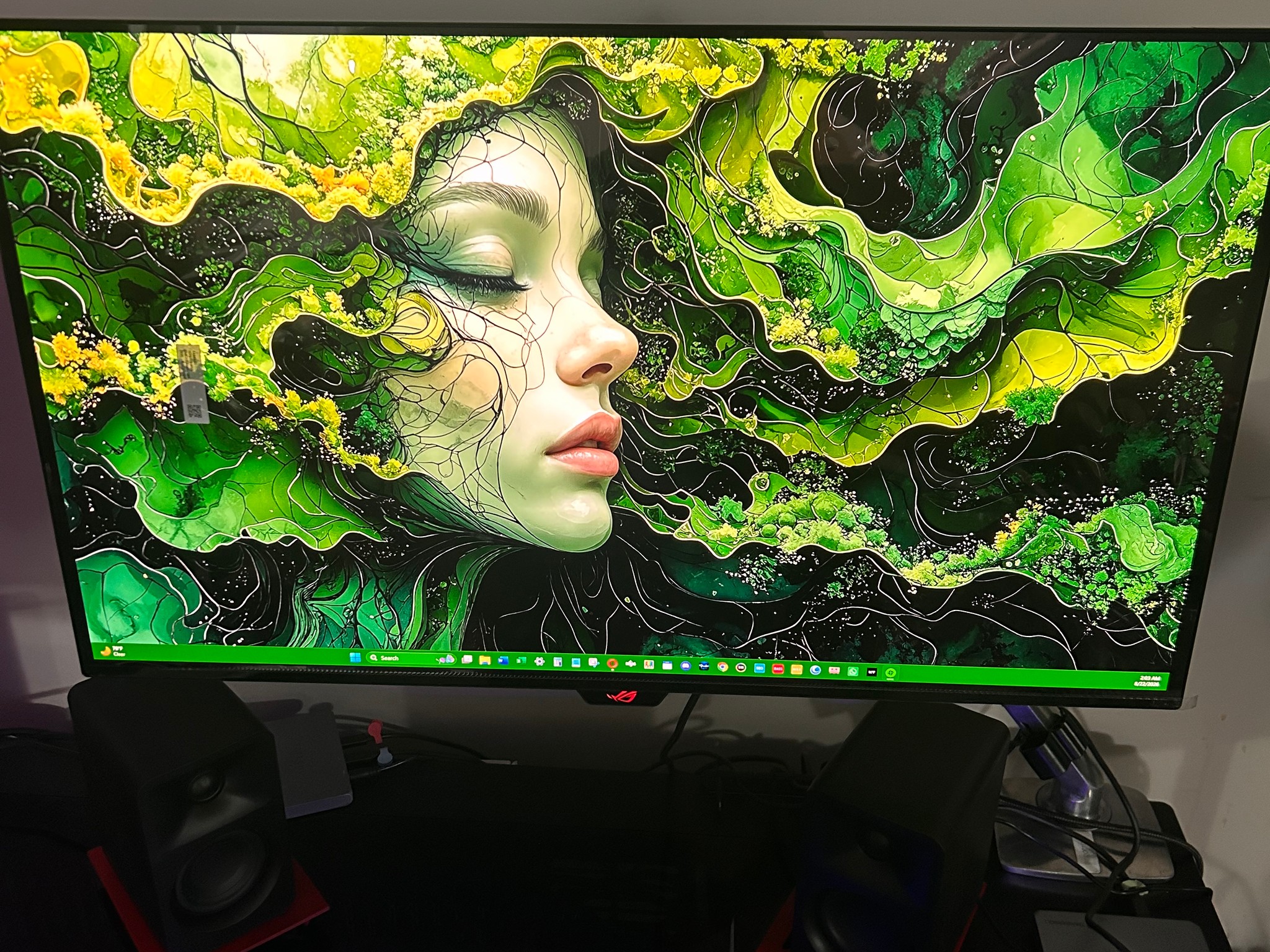 ASUS ROG Strix QD-OLED 32" 4K (3840 x 2160) 165Hz Gaming Monitor (XG32UCDS)