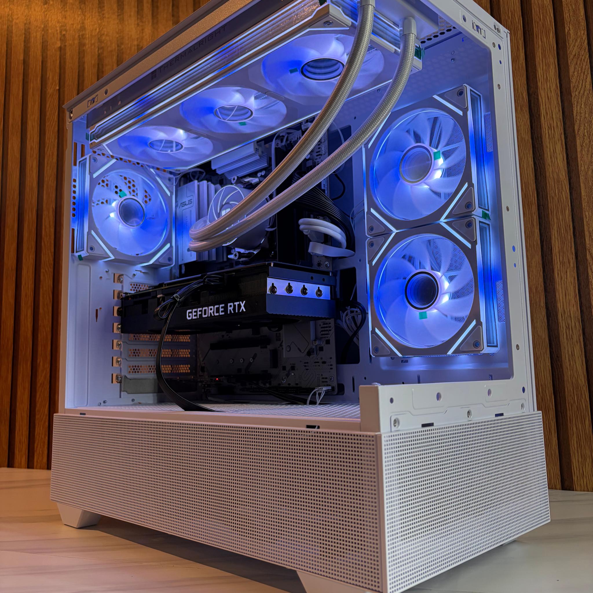 RTX 3080 | RYZEN 5 8400F | 16GB DDR5 | 1TB SSD | 360MM AIO
